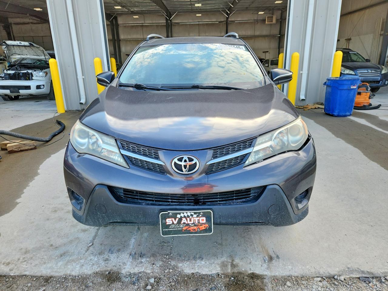 2014 Toyota Rav 4 Серый vin: JTMZFREV9EJ020411