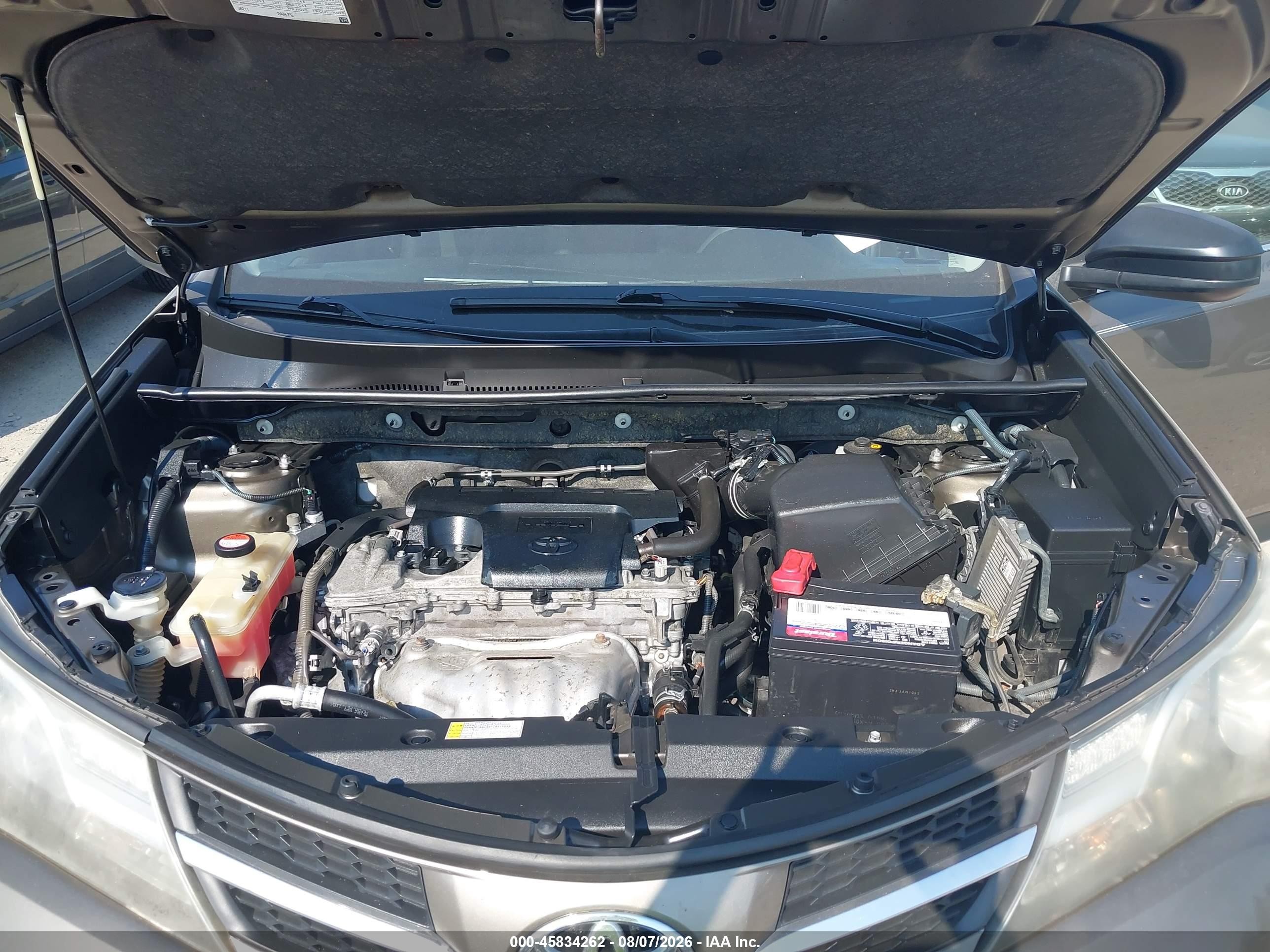 2015 Toyota Rav4 Le Pewter vin: JTMZFREV9FD063680