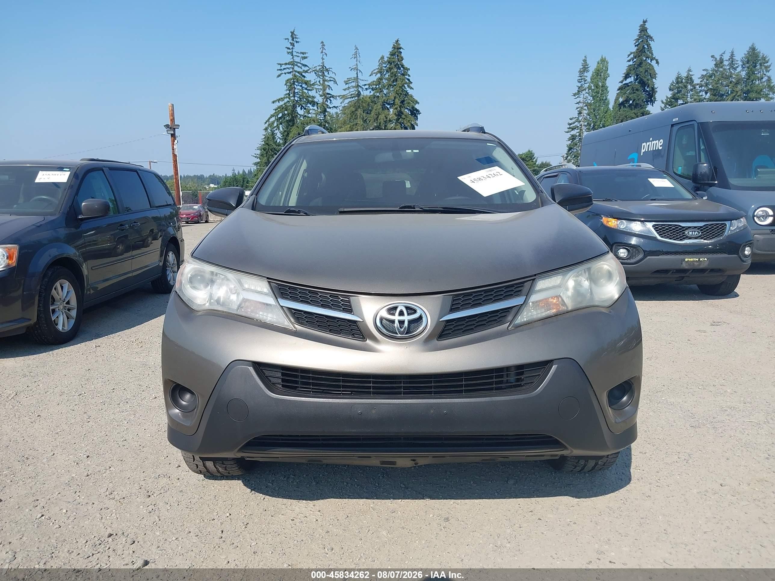 2015 Toyota Rav4 Le Pewter vin: JTMZFREV9FD063680