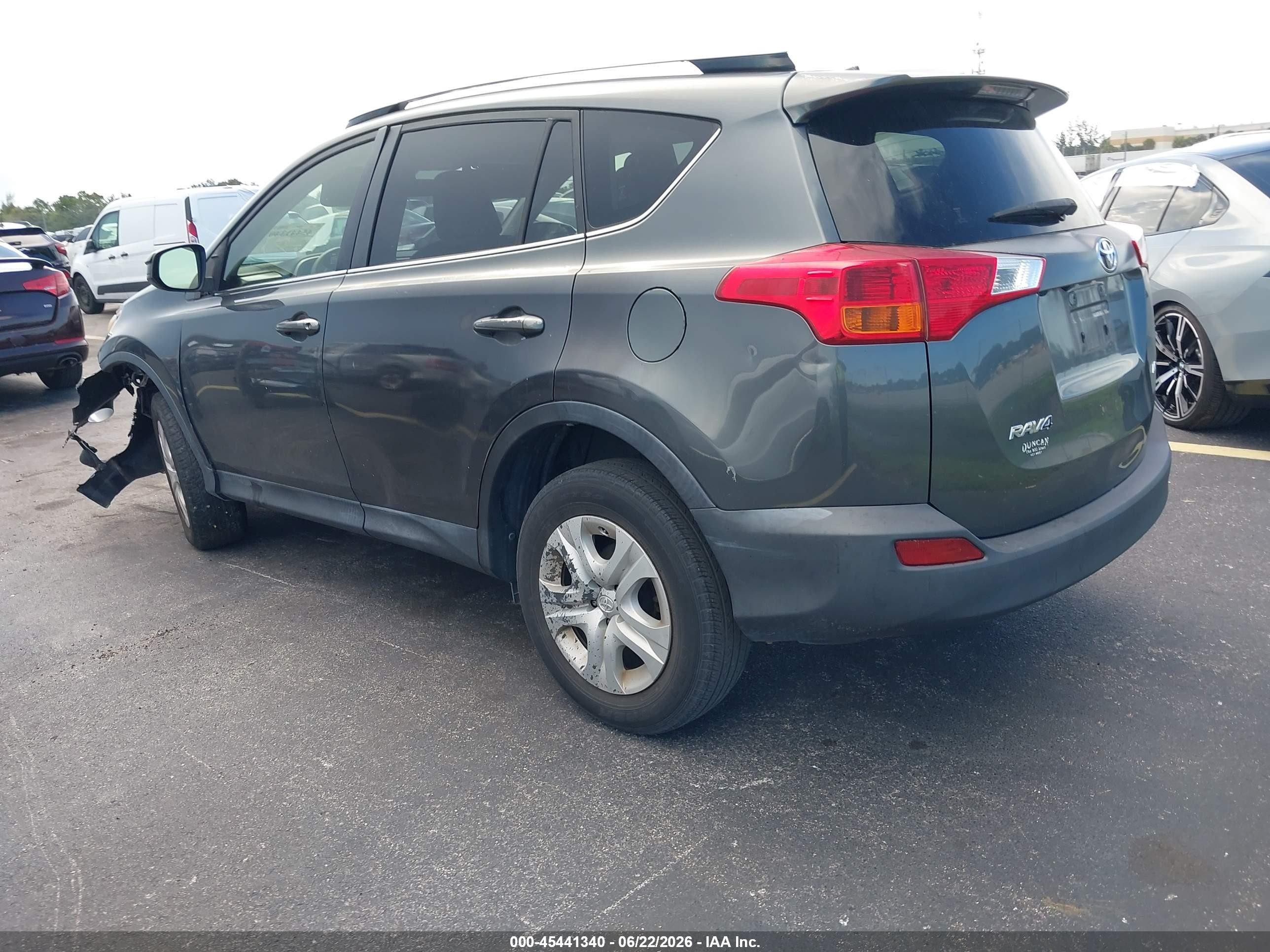 2015 Toyota Rav4 Le Серый vin: JTMZFREV9FD075294