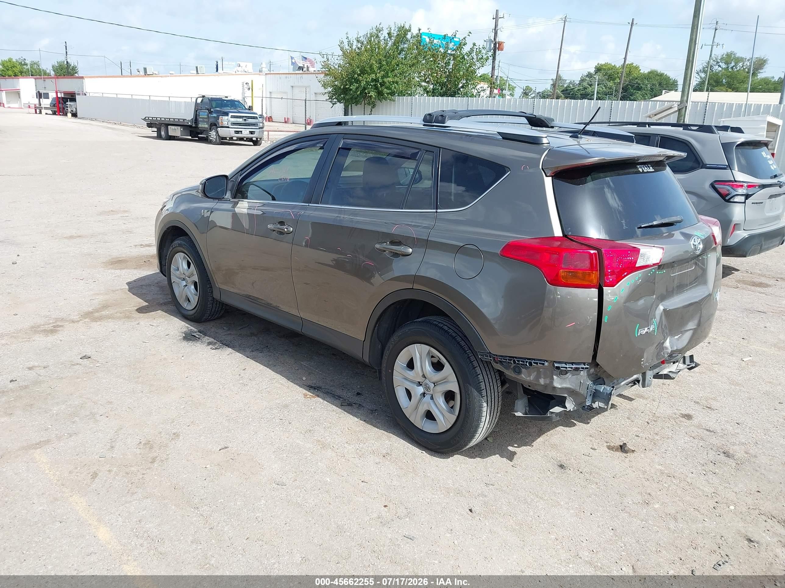 2015 Toyota Rav4 Le Dark Brown vin: JTMZFREV9FD076817