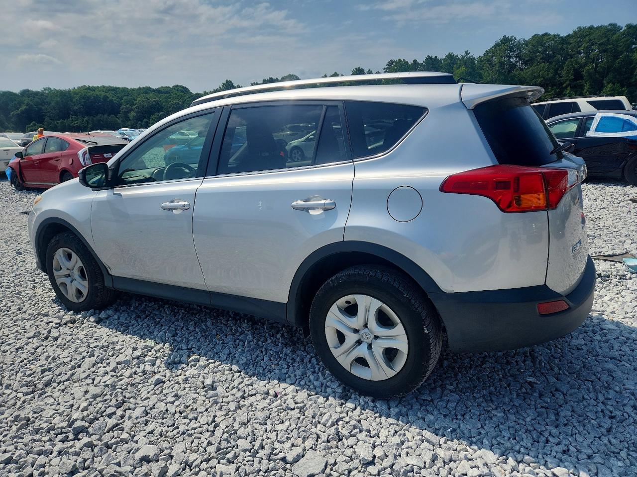 2013 Toyota Rav4 Le Silver vin: JTMZFREVXDD019684