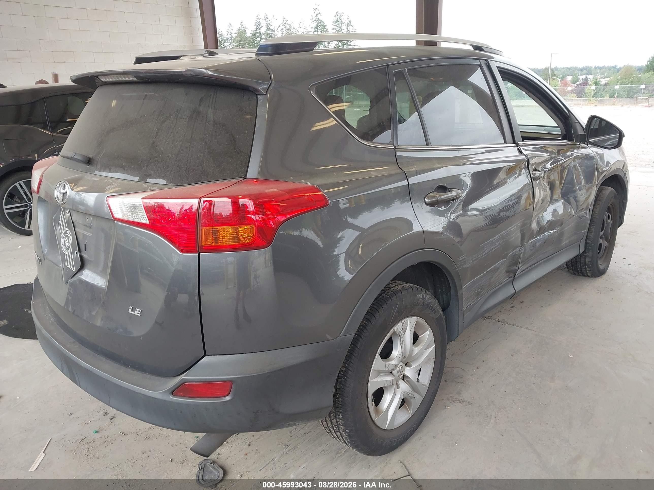 2014 Toyota Rav4 Le Gray vin: JTMZFREVXED033277