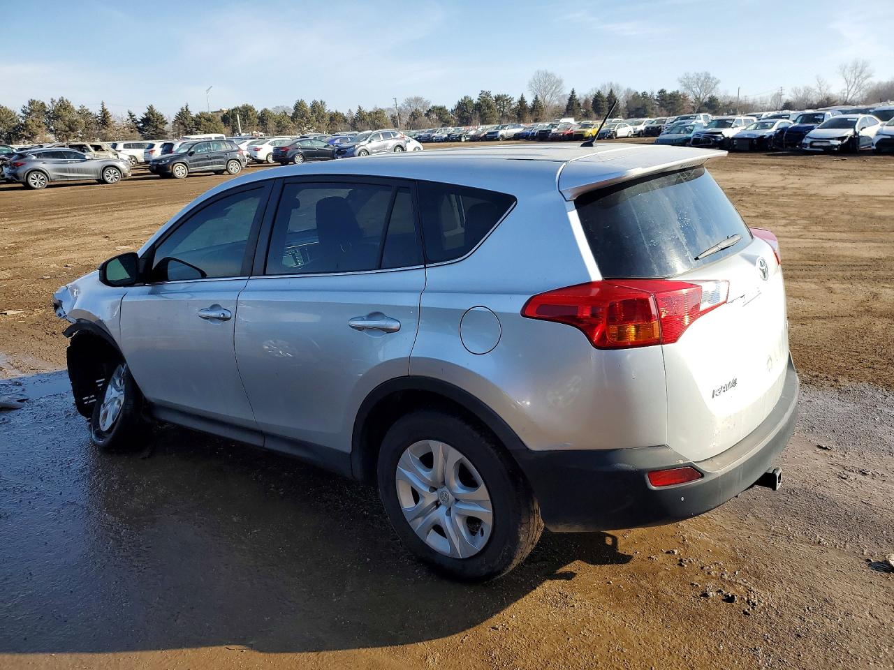 2014 Toyota Rav4 Le Silver vin: JTMZFREVXEJ011880