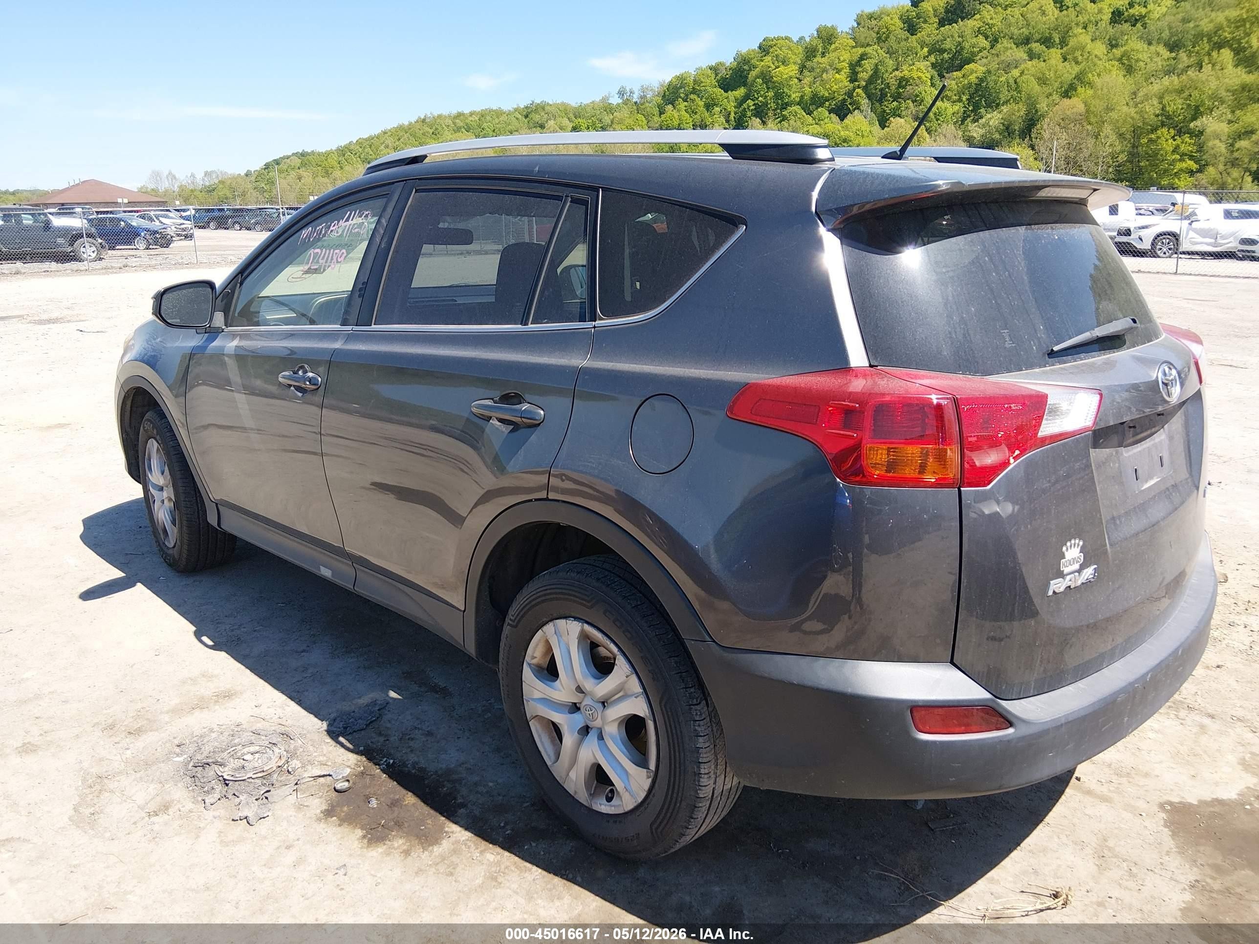 2014 Toyota Rav4 Le Gray vin: JTMZFREVXEJ024189