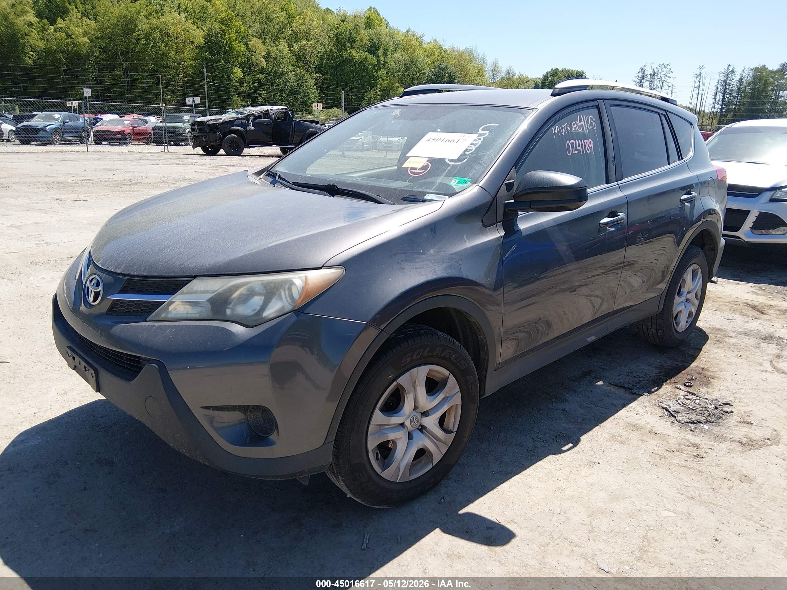 2014 Toyota Rav4 Le Gray vin: JTMZFREVXEJ024189