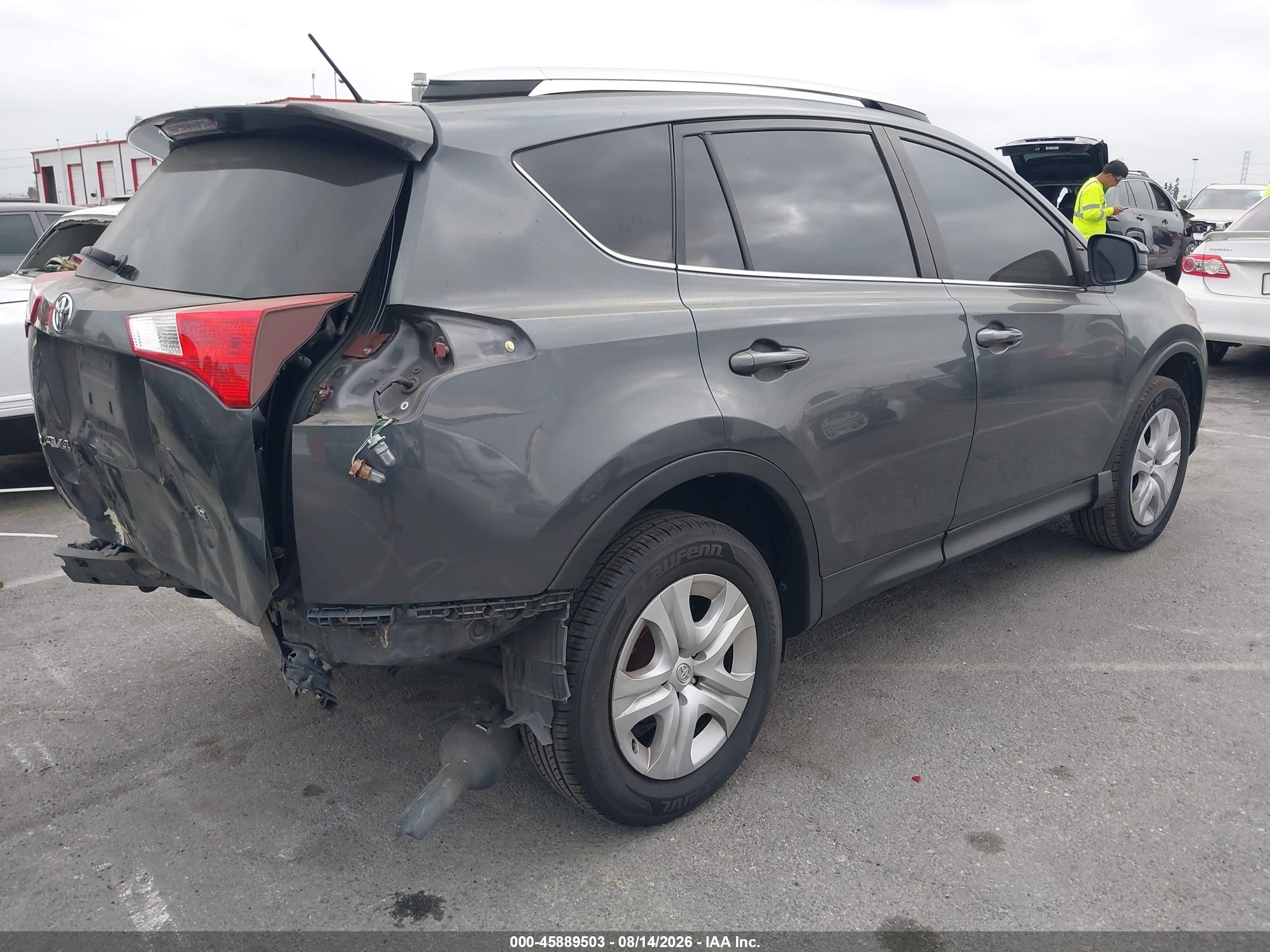 2015 Toyota Rav4 Le Gray vin: JTMZFREVXFD055426