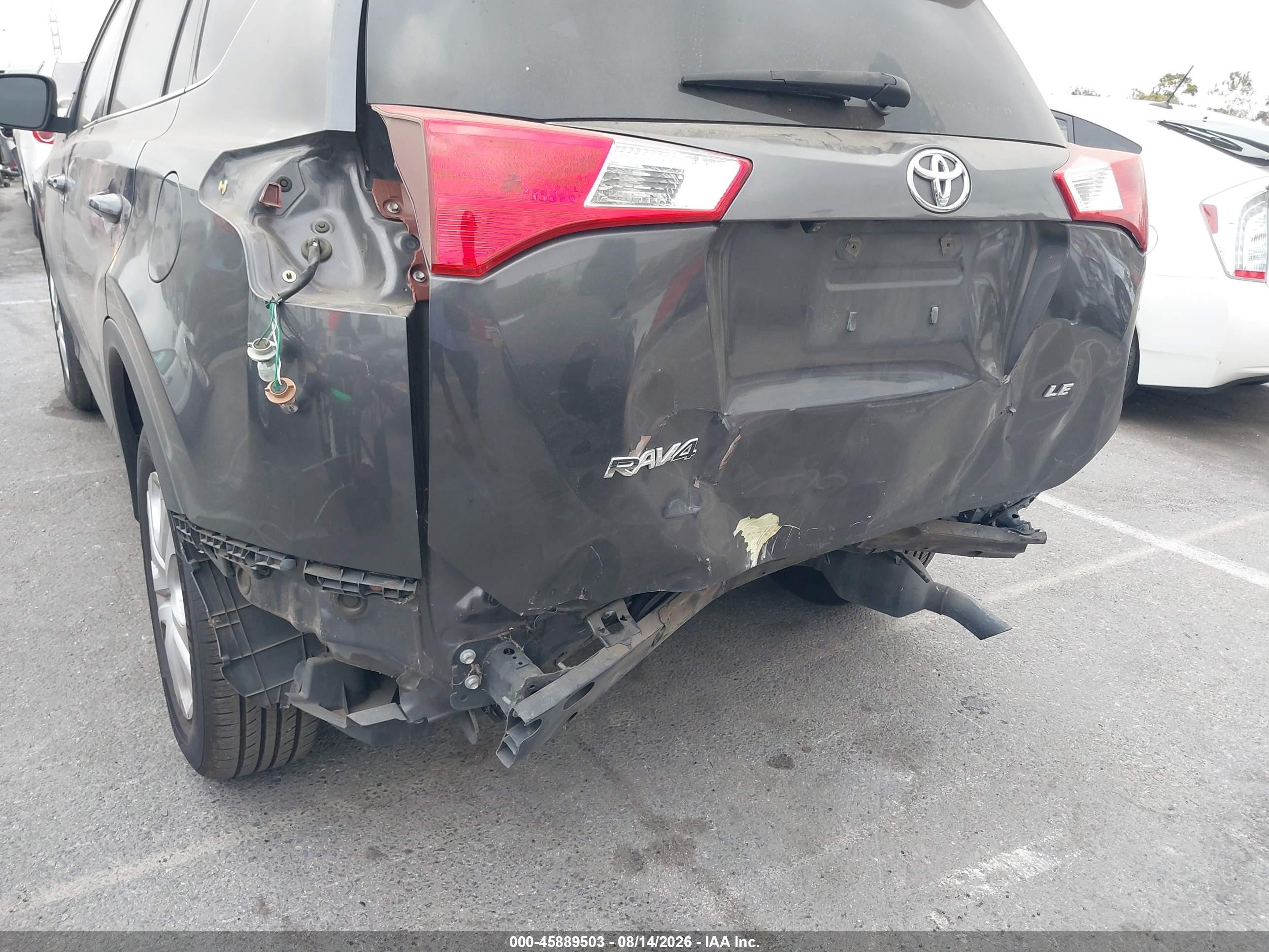 2015 Toyota Rav4 Le Gray vin: JTMZFREVXFD055426