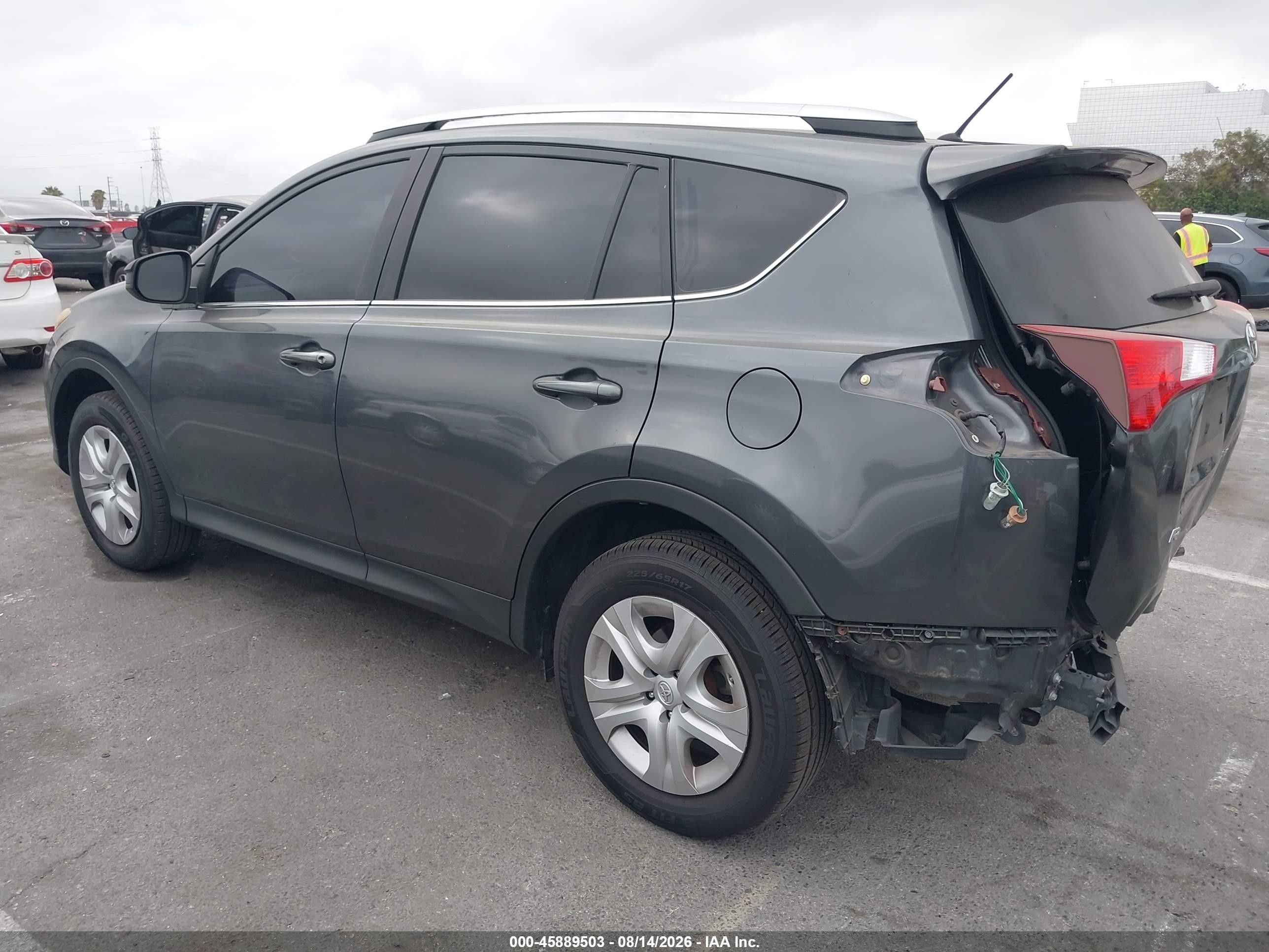2015 Toyota Rav4 Le Gray vin: JTMZFREVXFD055426
