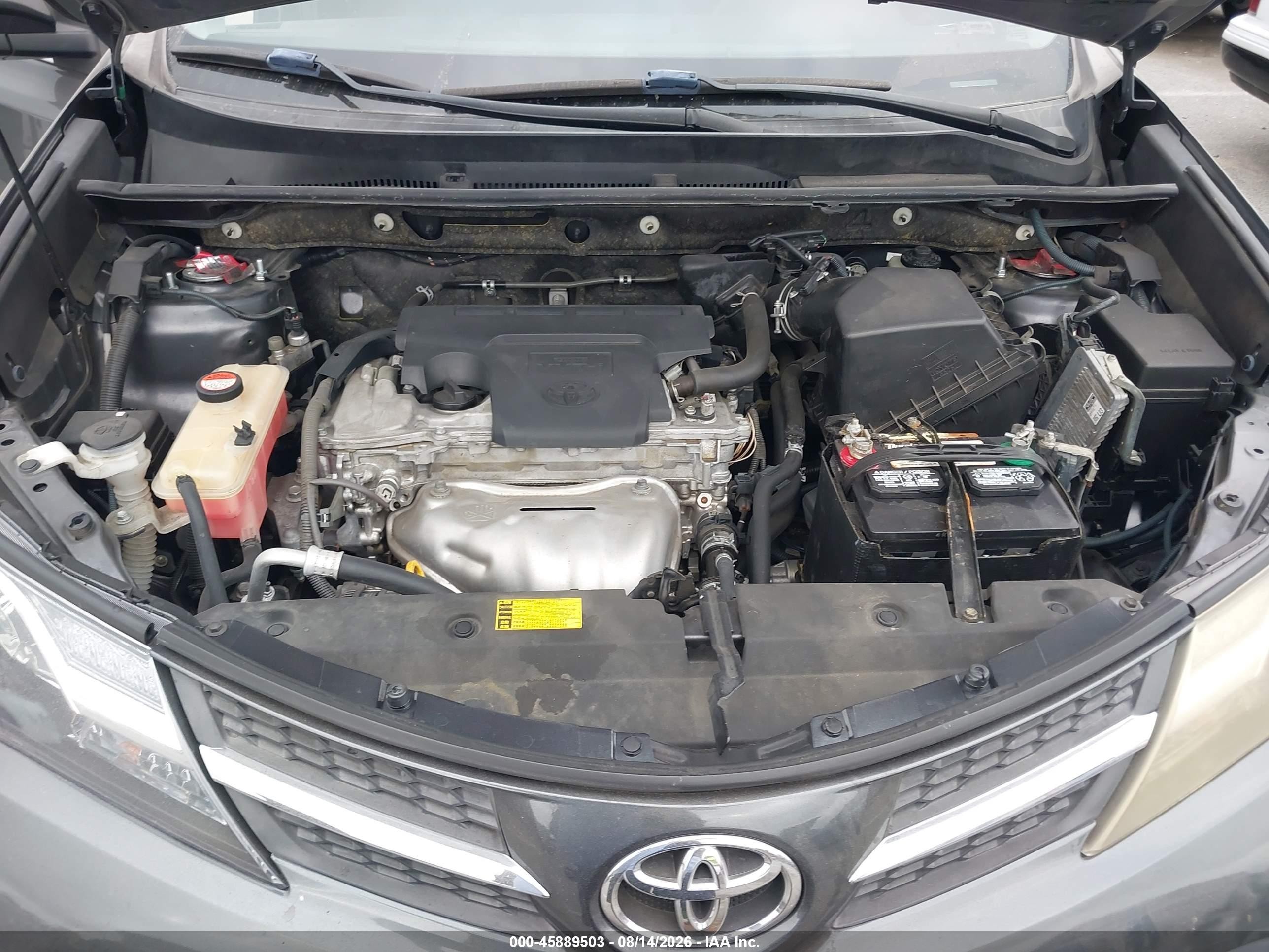 2015 Toyota Rav4 Le Gray vin: JTMZFREVXFD055426