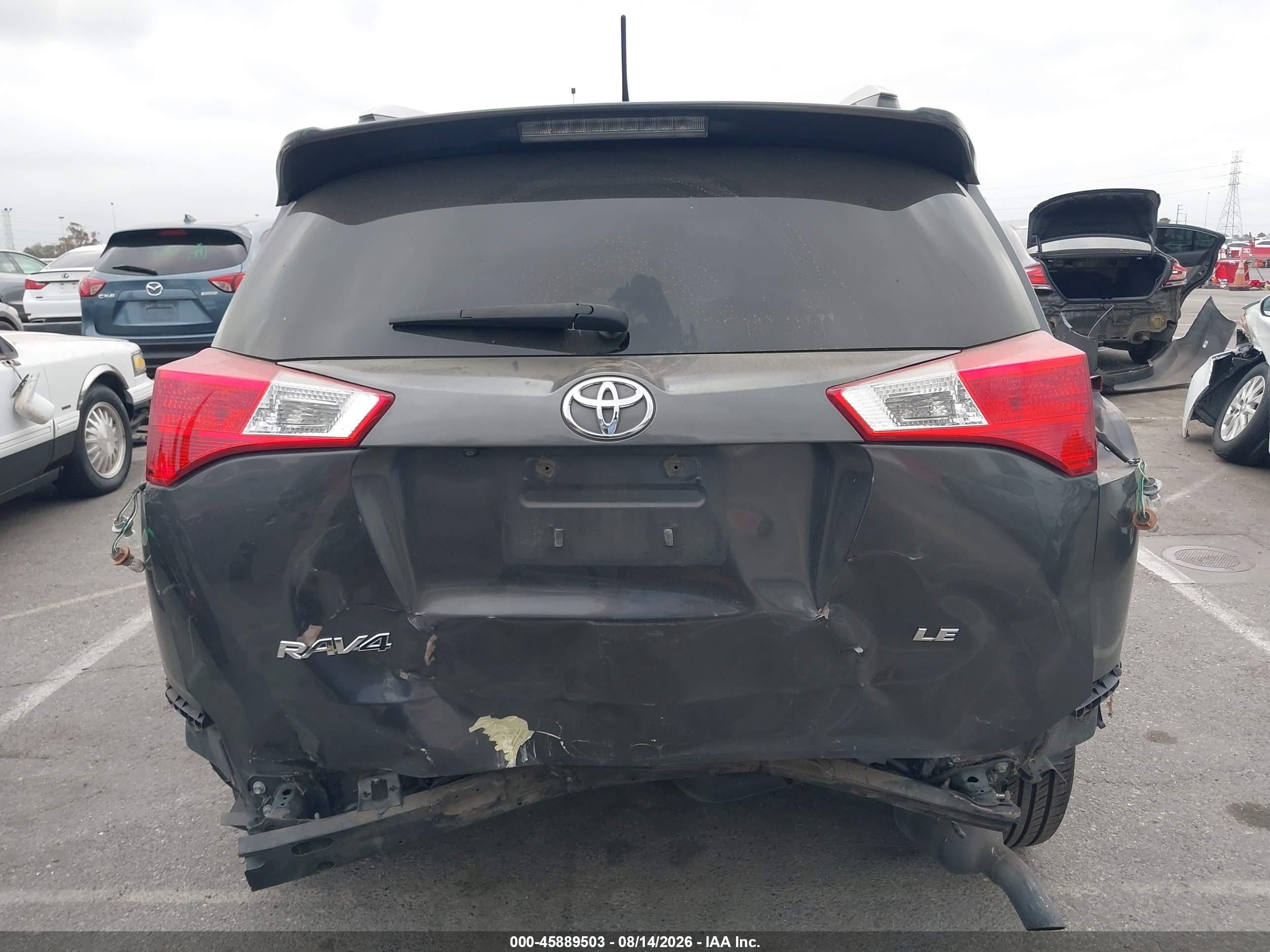 2015 Toyota Rav4 Le Gray vin: JTMZFREVXFD055426