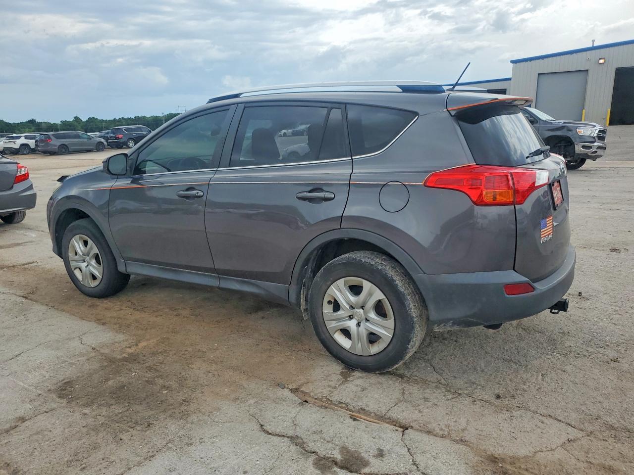 2015 Toyota Rav4 Le Gray vin: JTMZFREVXFJ025585