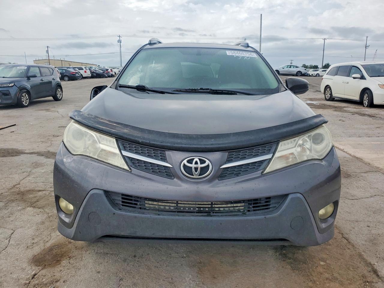 2015 Toyota Rav4 Le Gray vin: JTMZFREVXFJ025585