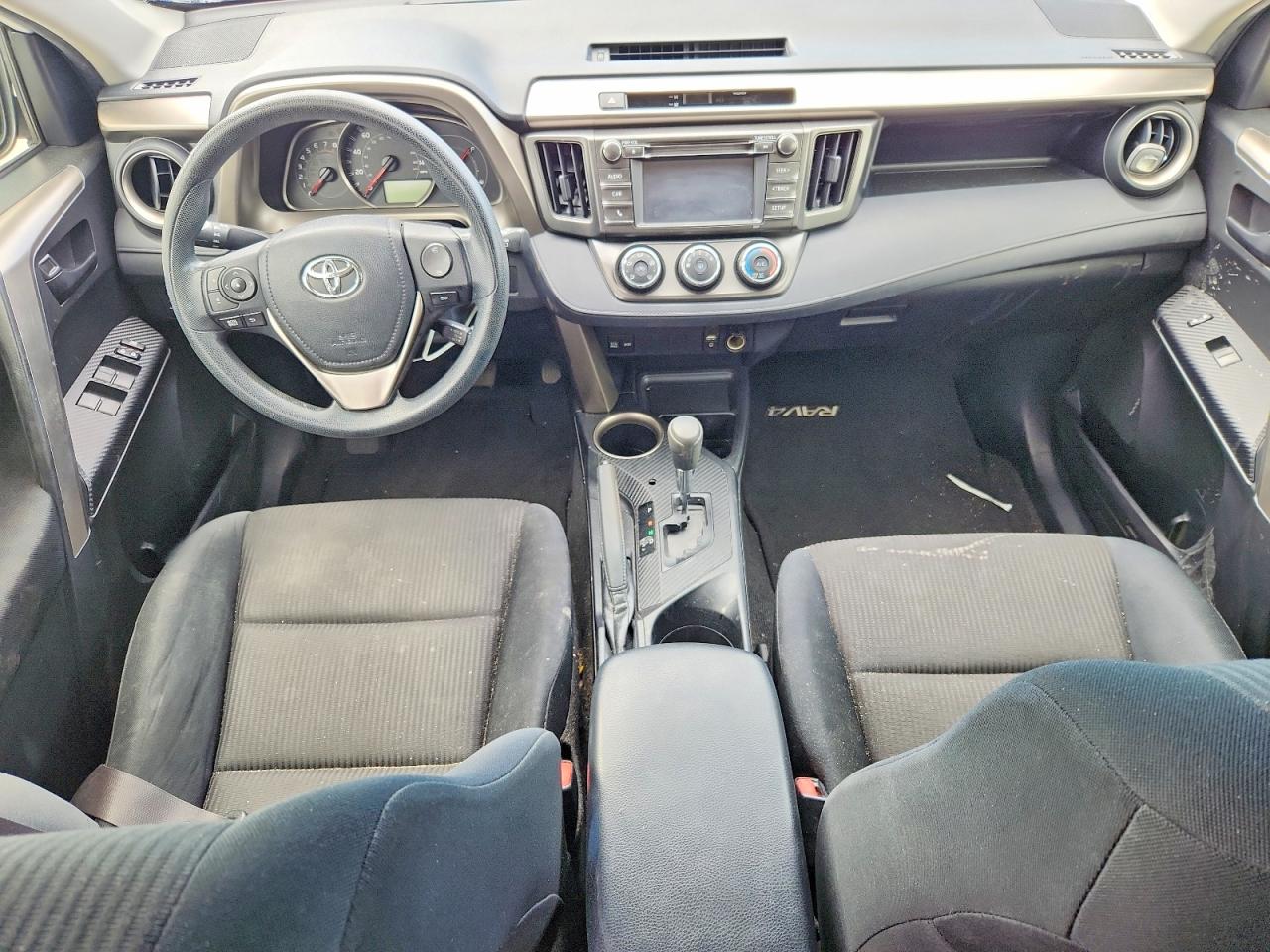 2015 Toyota Rav4 Le Белый vin: JTMZFREVXFJ054729