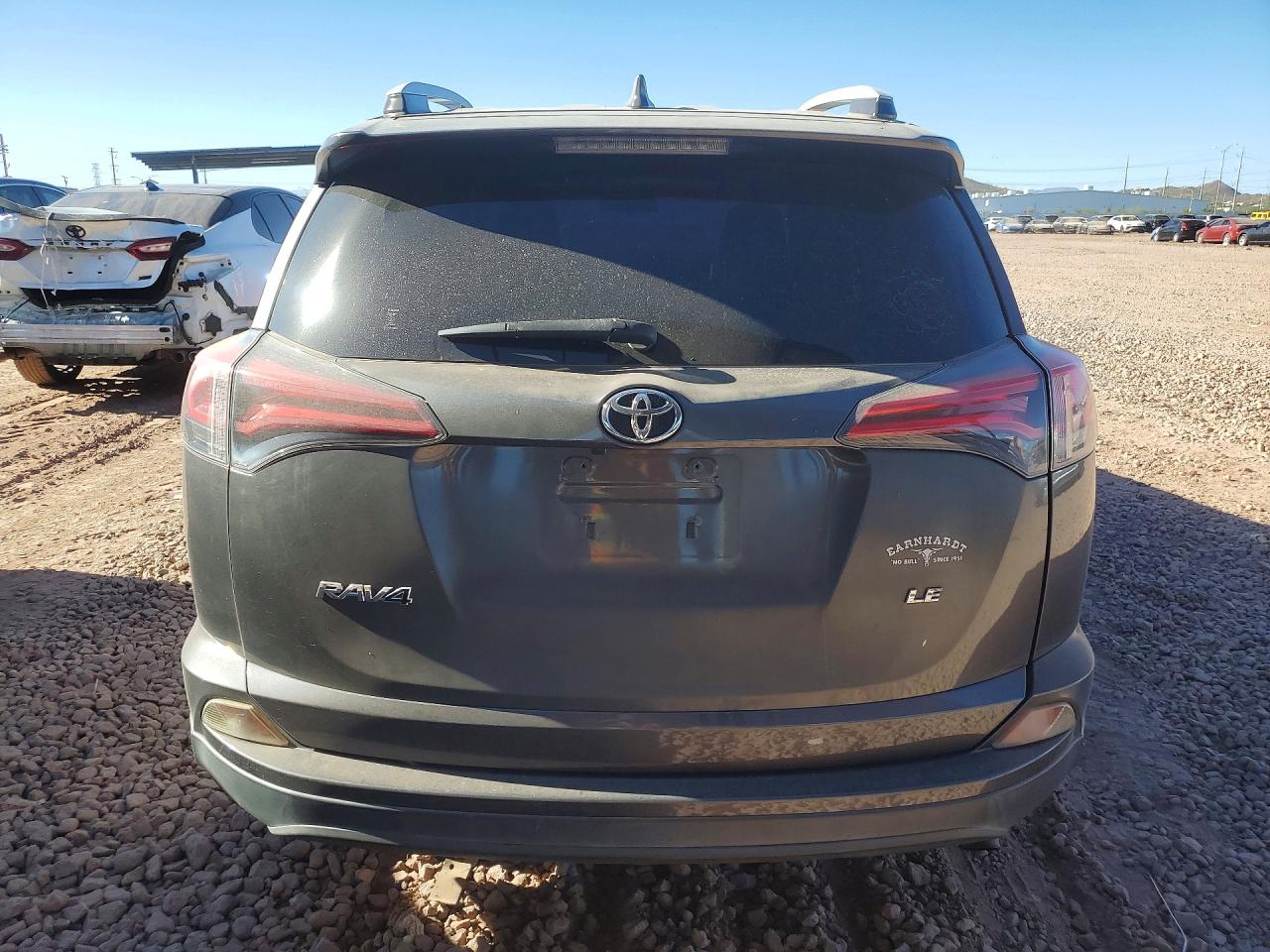 2016 Toyota Rav4 Le Gray vin: JTMZFREVXGJ080068