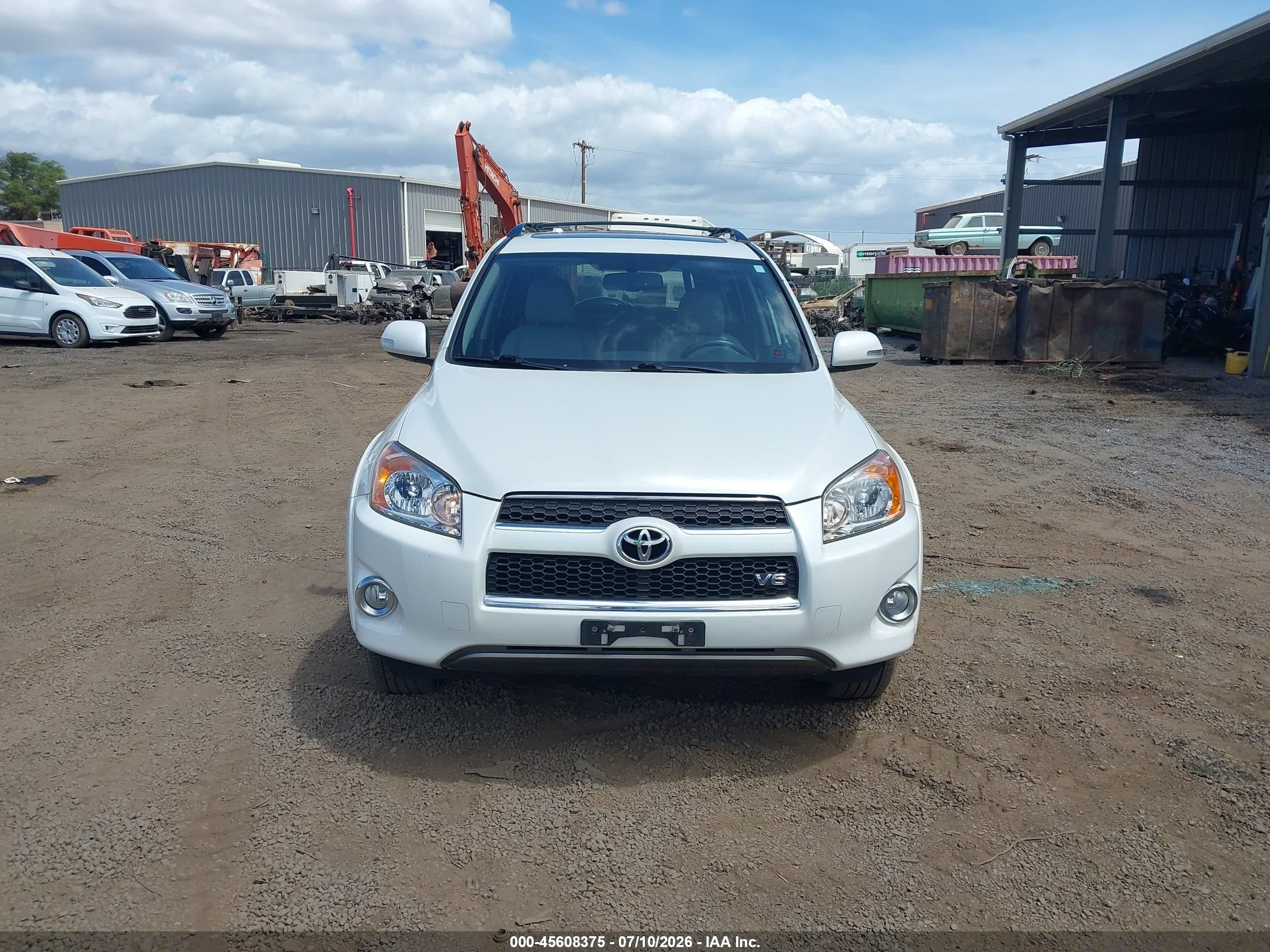 2009 Toyota Rav4 Limited V6 White vin: JTMZK31V095025820