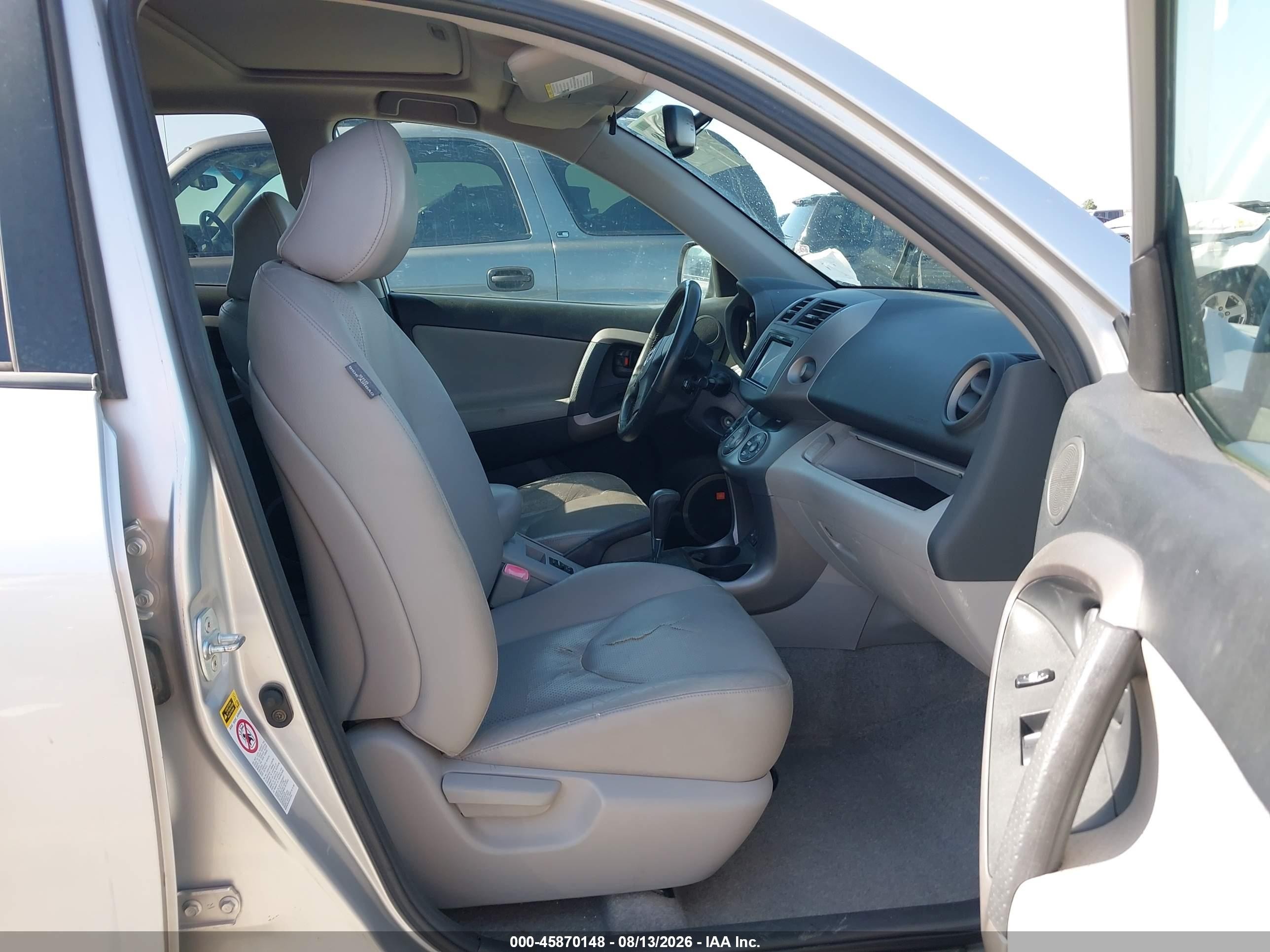 2006 Toyota Rav4 Limited V6 Серебряный vin: JTMZK31V165004468