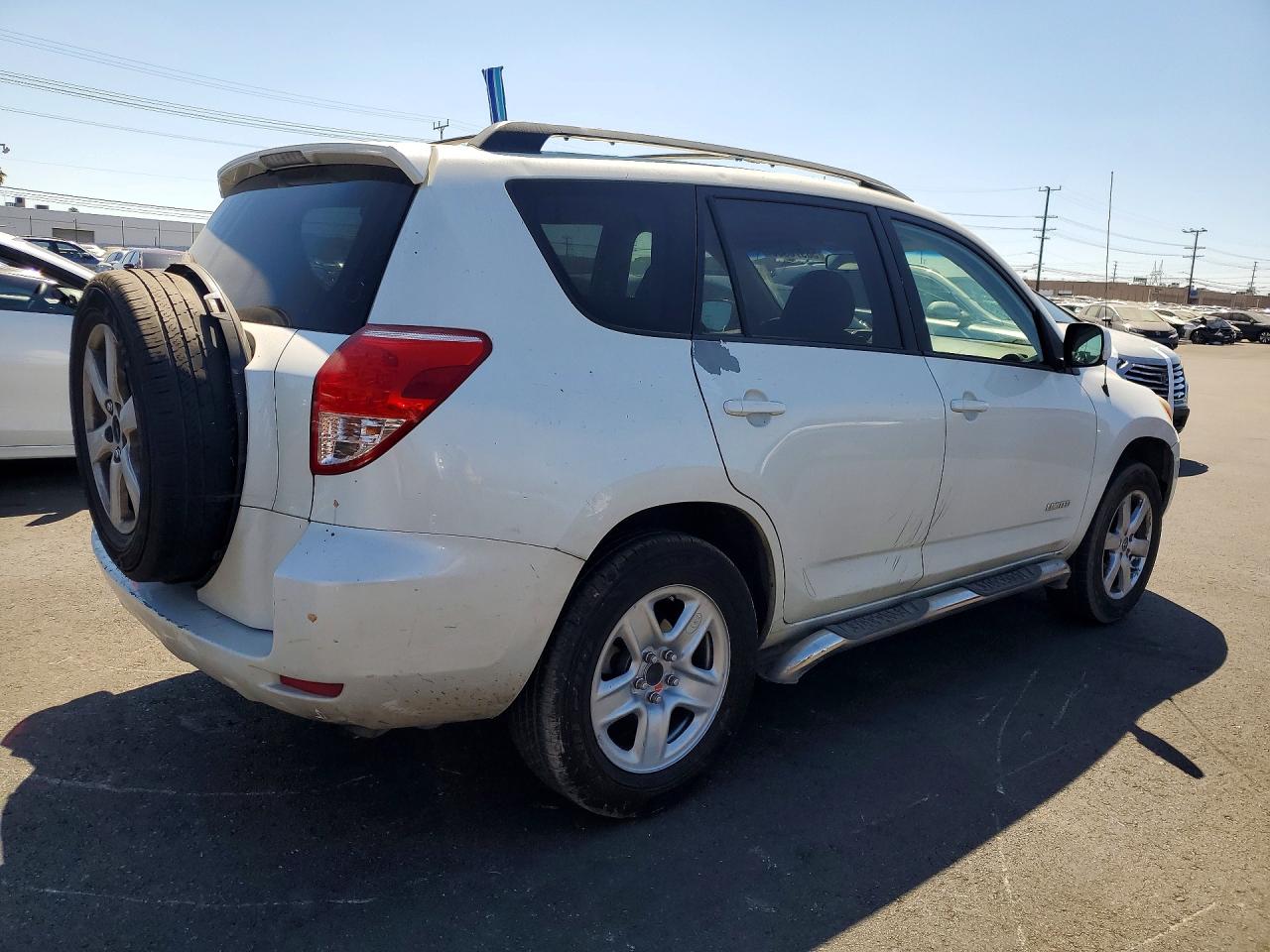 2007 Toyota Rav4 Limited White vin: JTMZK31V175006366
