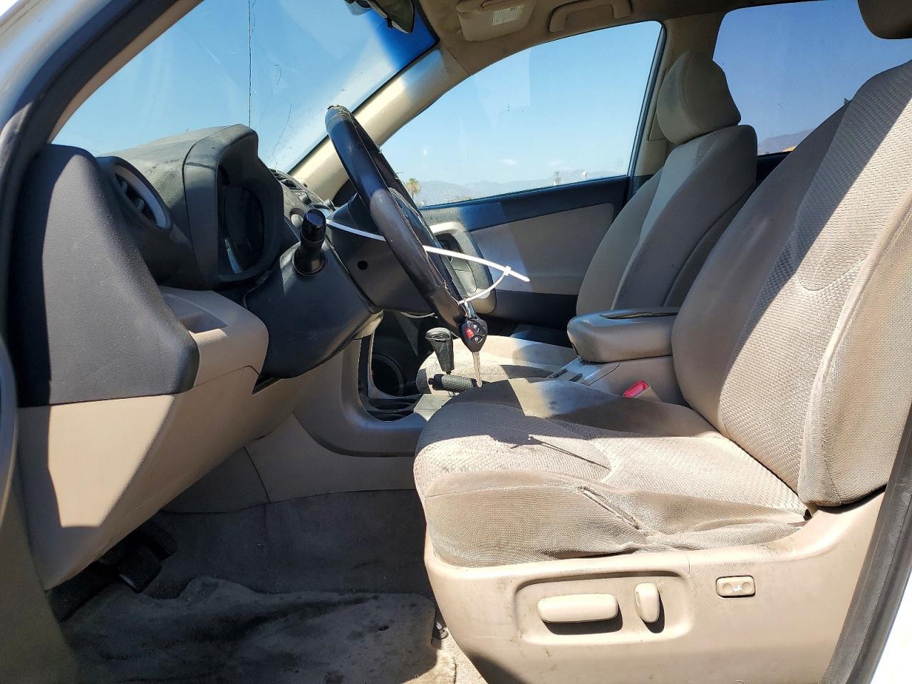 2007 Toyota Rav4 Limited White vin: JTMZK31V175006366
