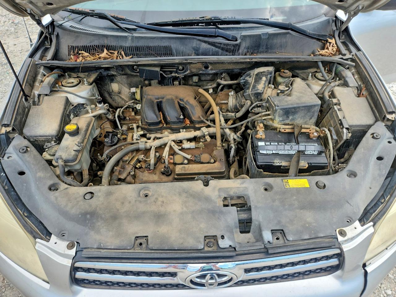 2008 Toyota Rav4 Limited Silver vin: JTMZK31V186015709