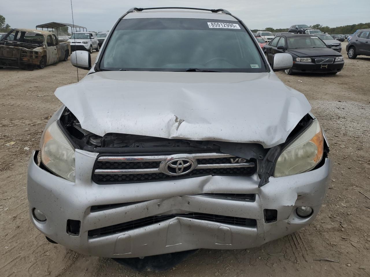 2007 Toyota Rav 4 Silver vin: JTMZK31V275015674