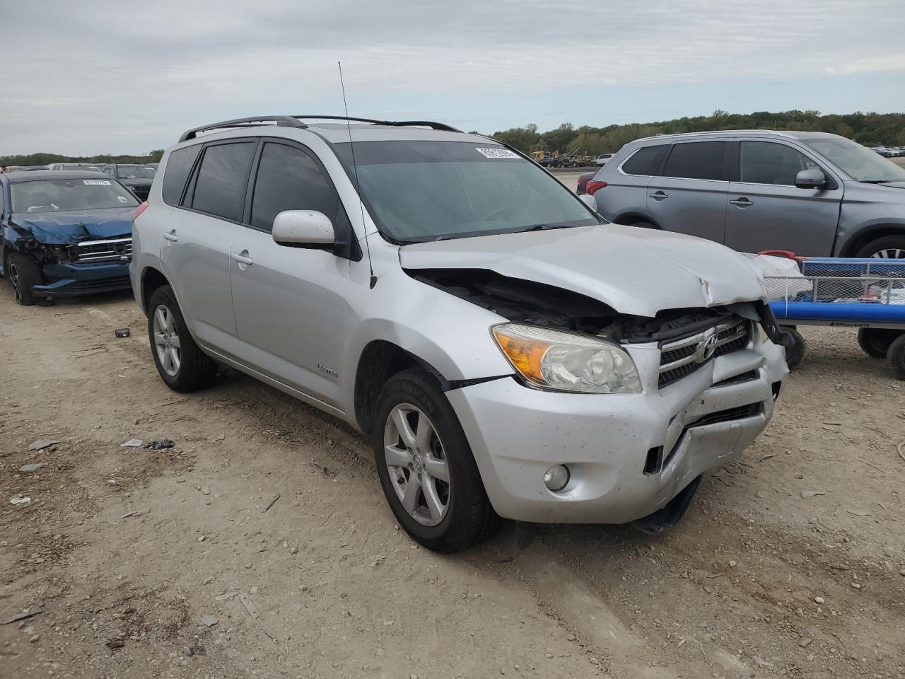 2007 Toyota Rav 4 Silver vin: JTMZK31V275015674