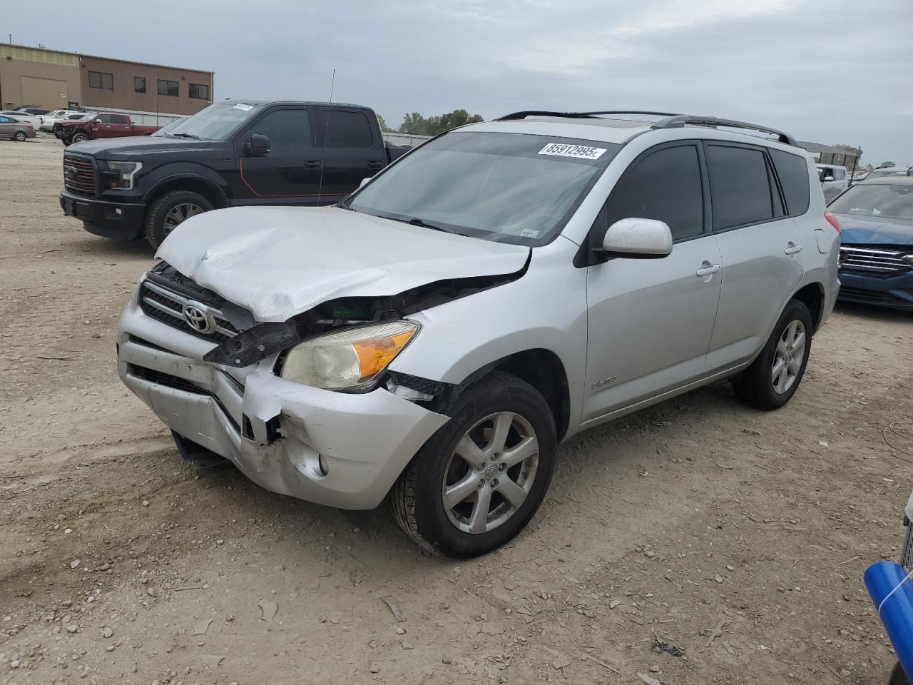 2007 Toyota Rav 4 Silver vin: JTMZK31V275015674