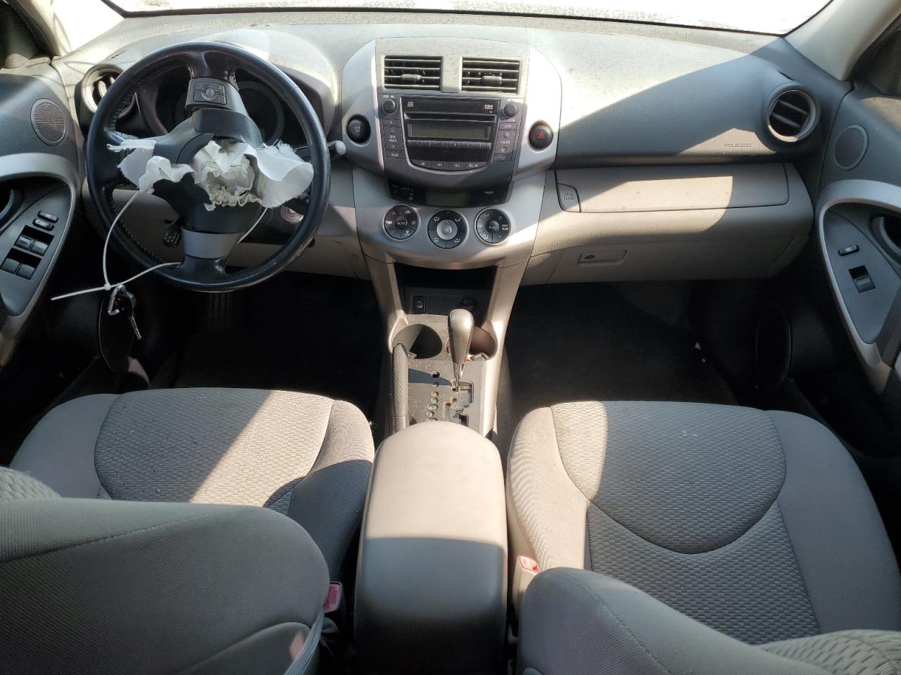 2007 Toyota Rav 4 Silver vin: JTMZK31V275015674