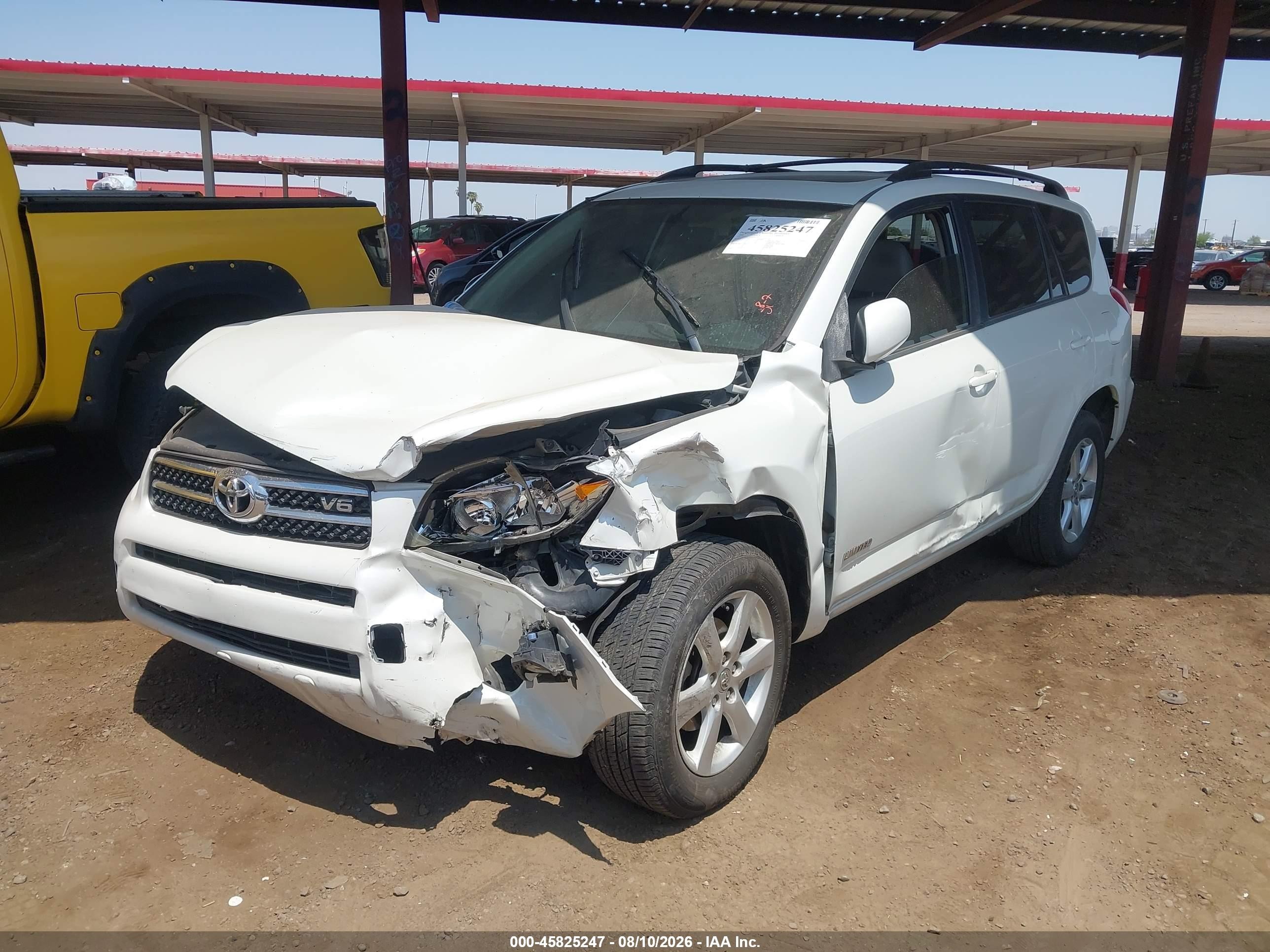 2008 Toyota Rav4 Limited V6 White vin: JTMZK31V285020150