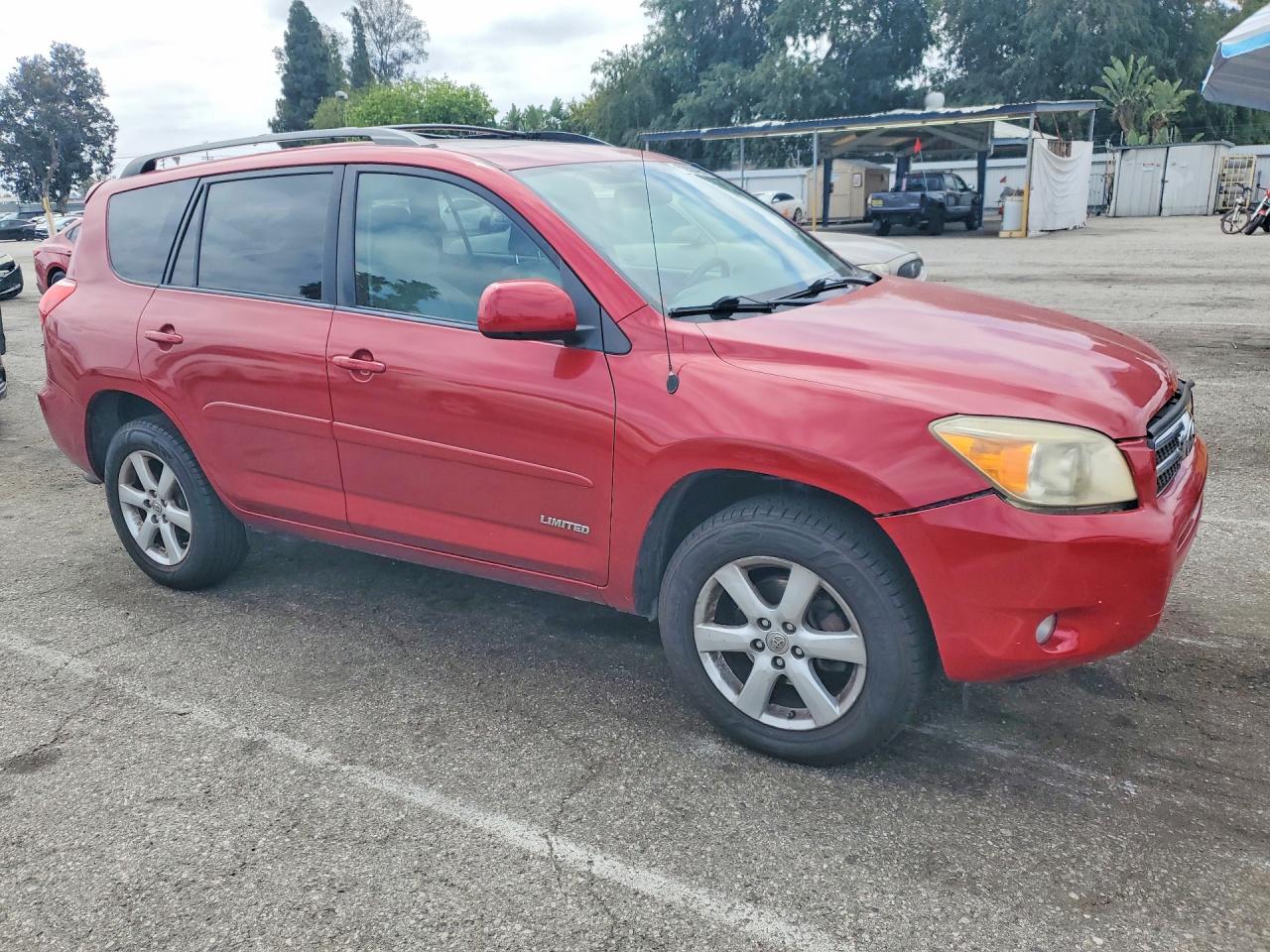 2006 Toyota Rav4 Limited Red vin: JTMZK31V365002799