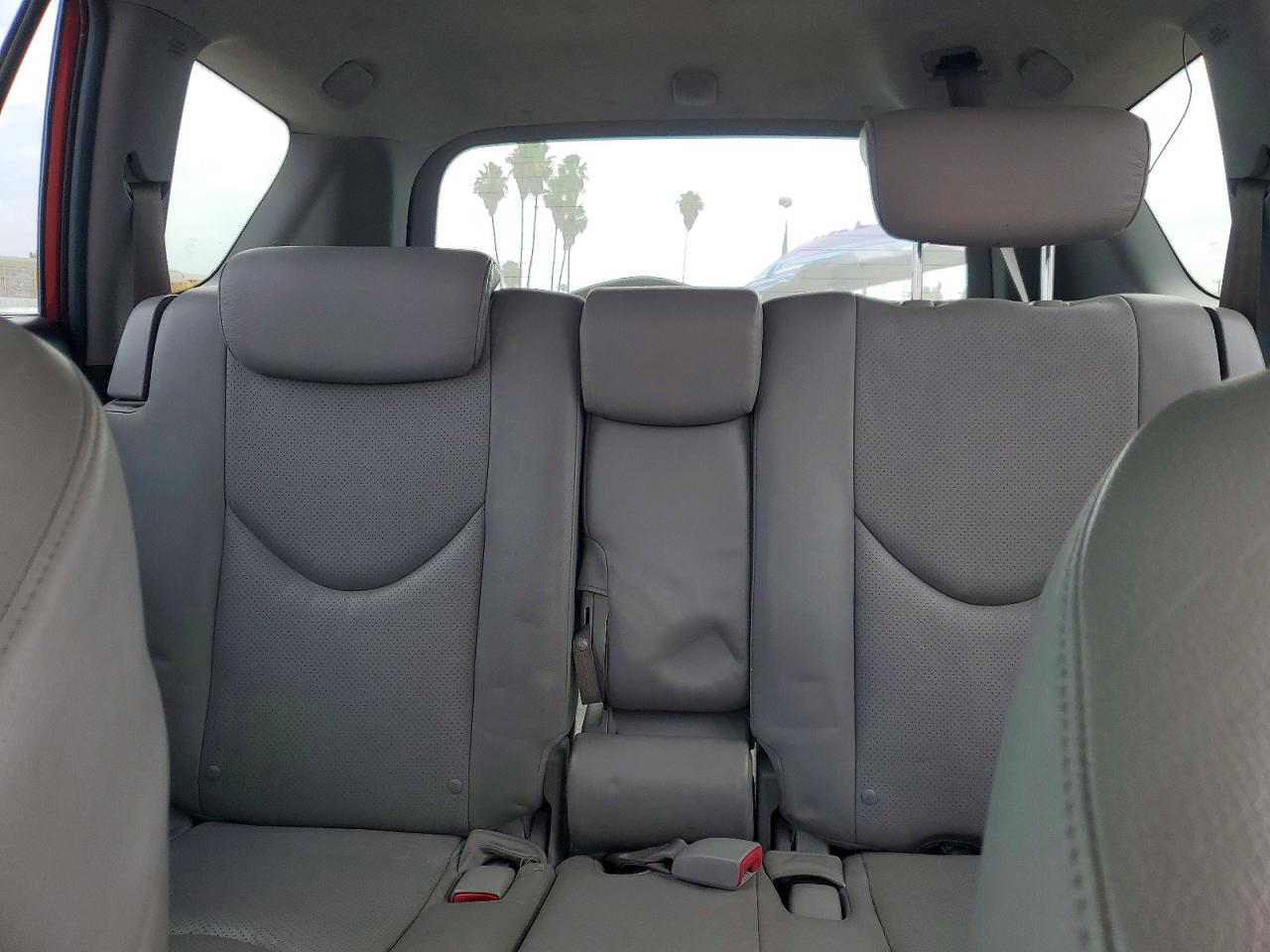 2006 Toyota Rav4 Limited Red vin: JTMZK31V365002799