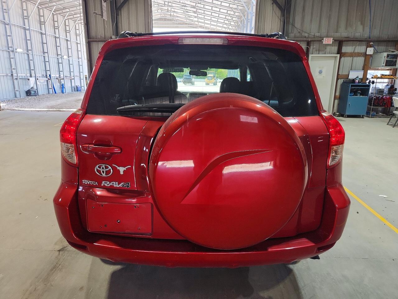 2007 Toyota Rav4 Limited Red vin: JTMZK31V376007769