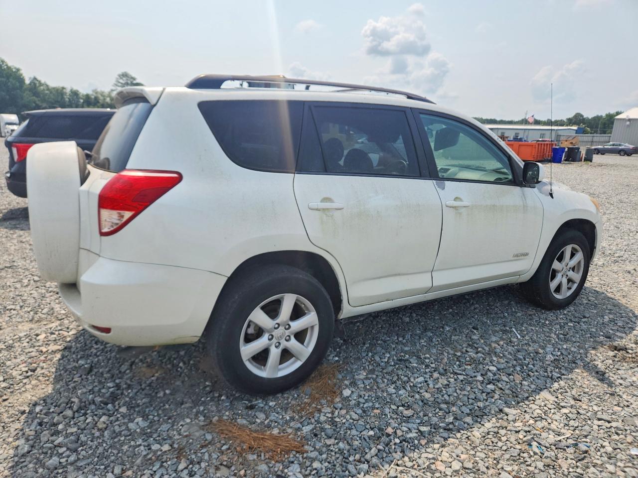 2007 Toyota Rav4 Limited White vin: JTMZK31V475006541
