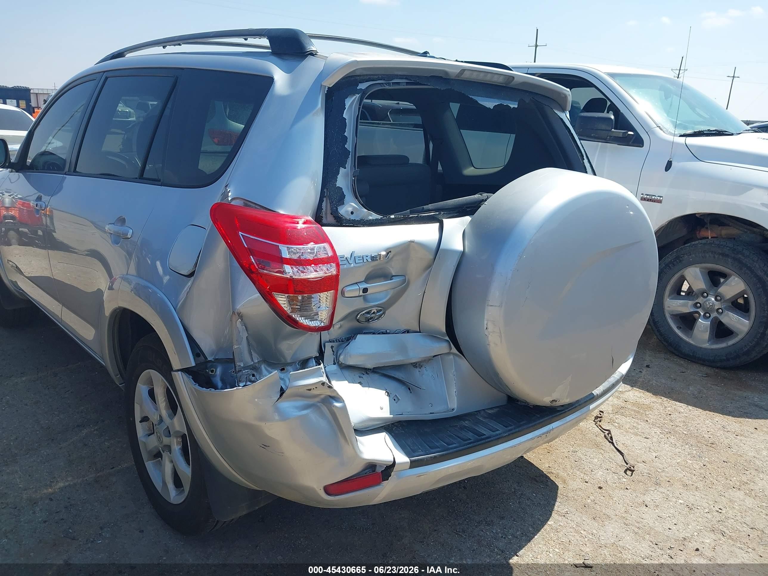 2009 Toyota Rav4 Limited V6 Silver vin: JTMZK31V49D001073