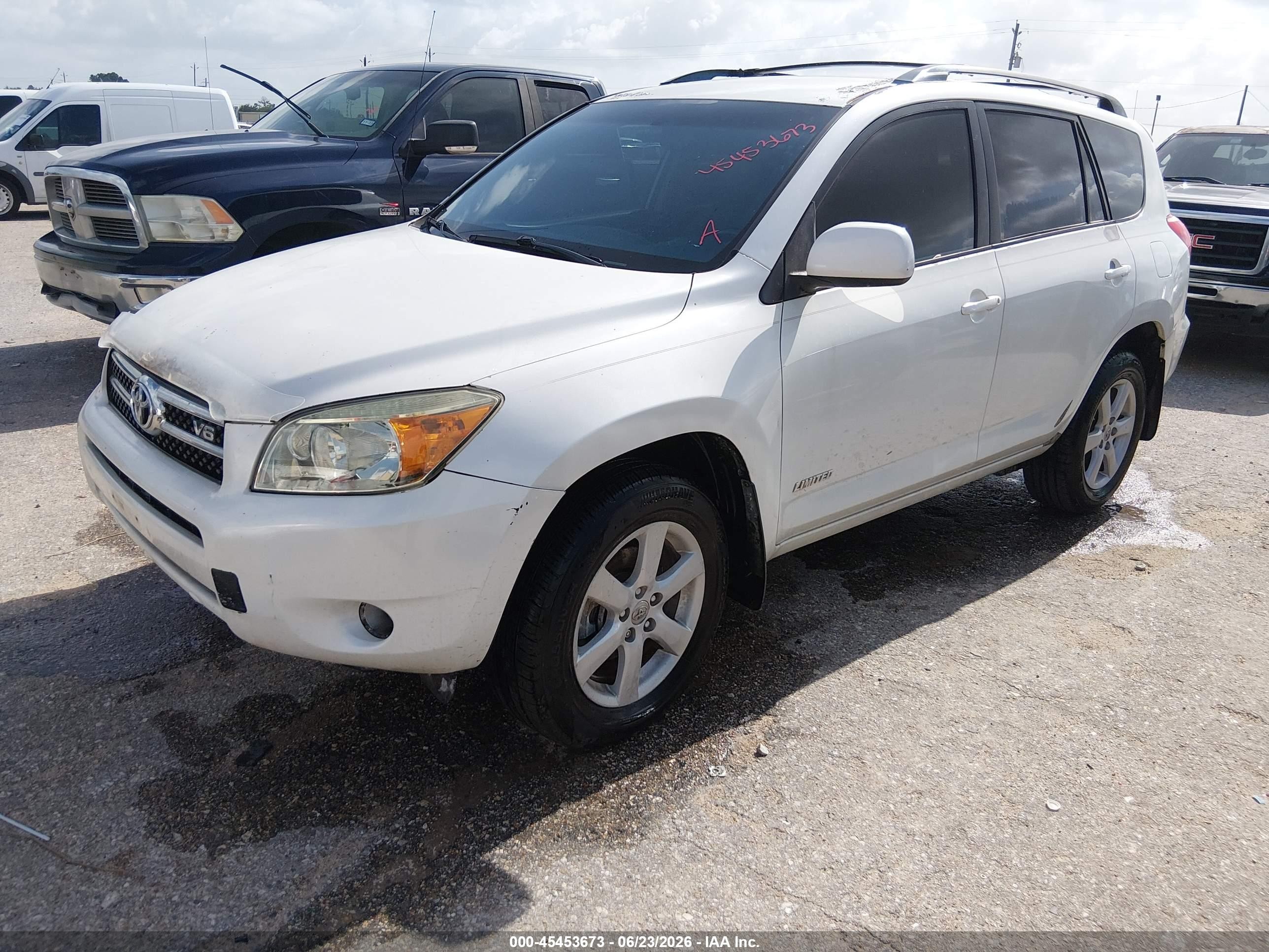 2006 Toyota Rav4 Limited V6 White vin: JTMZK31V565001315