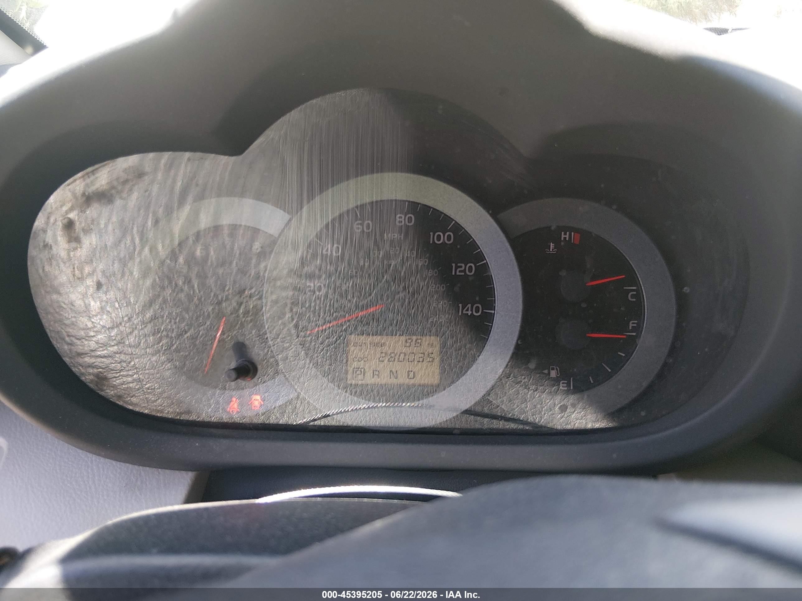 2007 Toyota Rav4 Limited White vin: JTMZK31V575009450