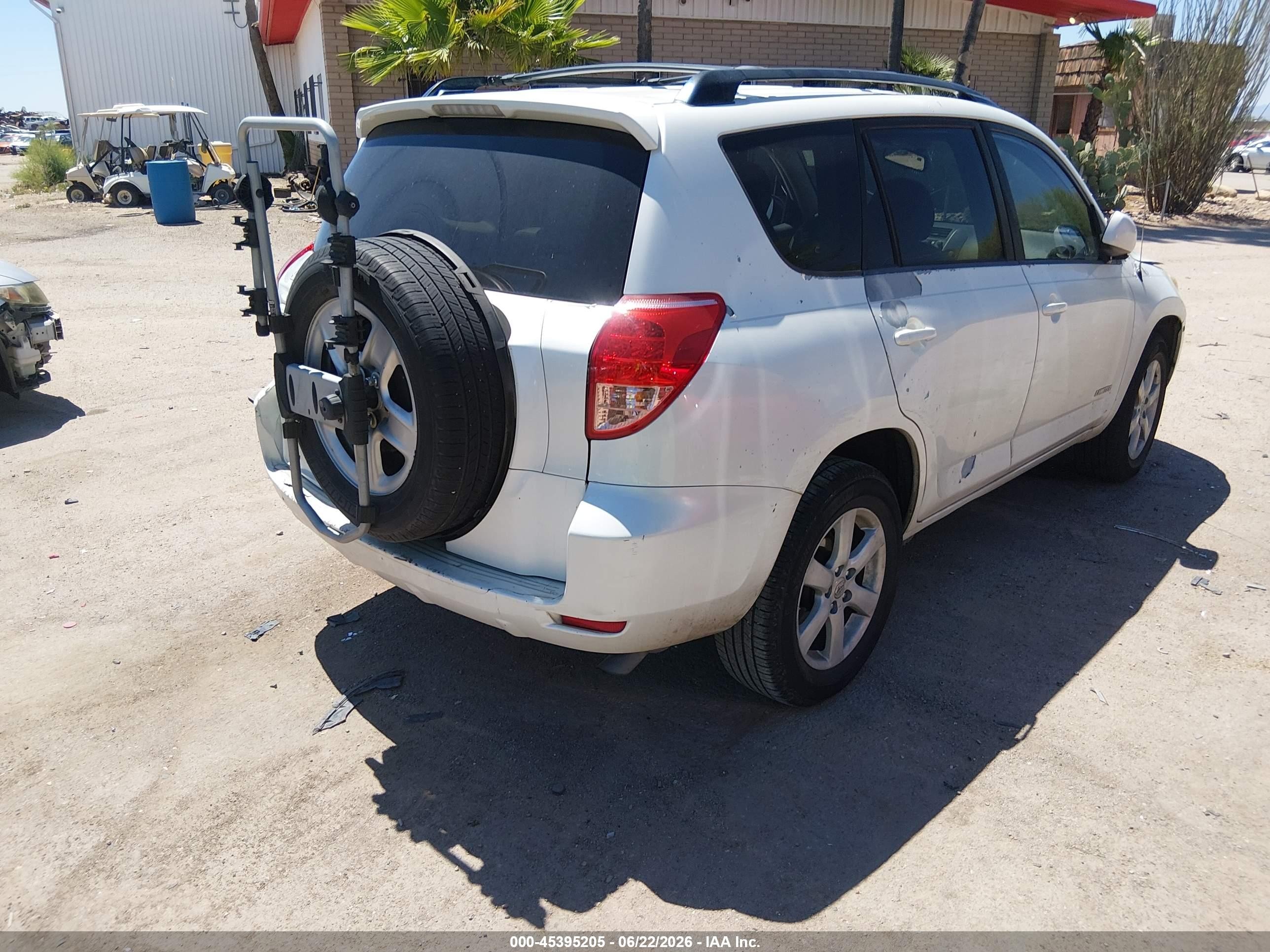 2007 Toyota Rav4 Limited White vin: JTMZK31V575009450