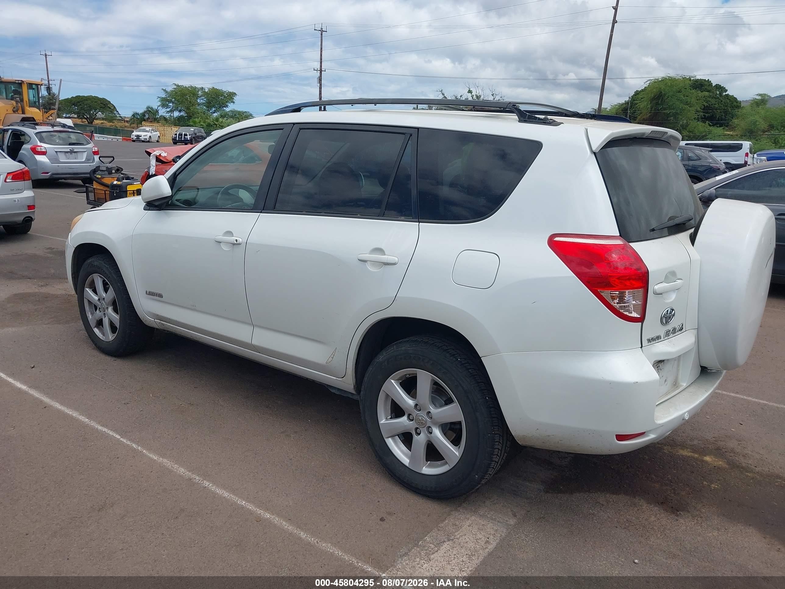 2008 Toyota Rav4 Limited V6 White vin: JTMZK31V585020000
