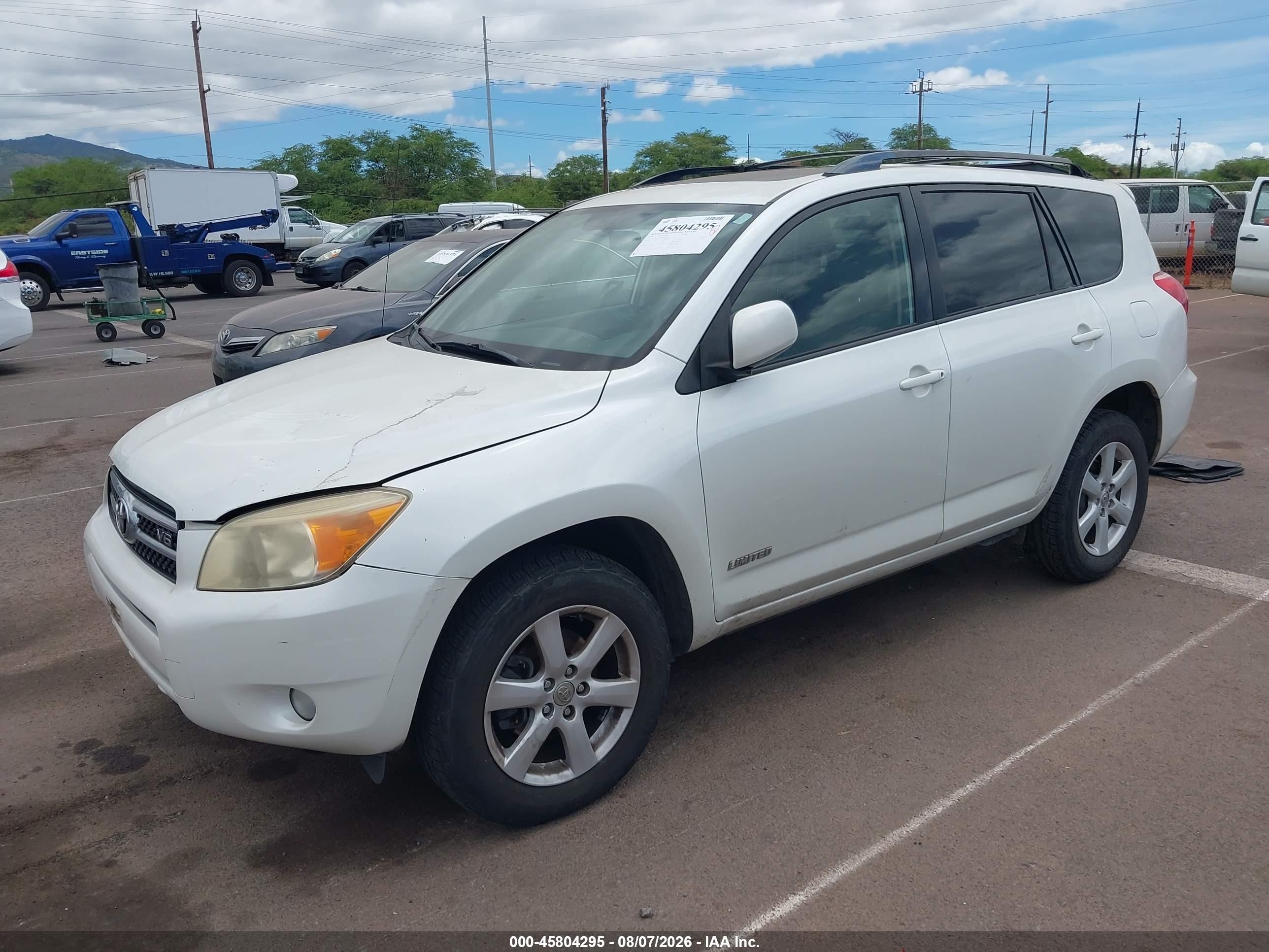 2008 Toyota Rav4 Limited V6 White vin: JTMZK31V585020000