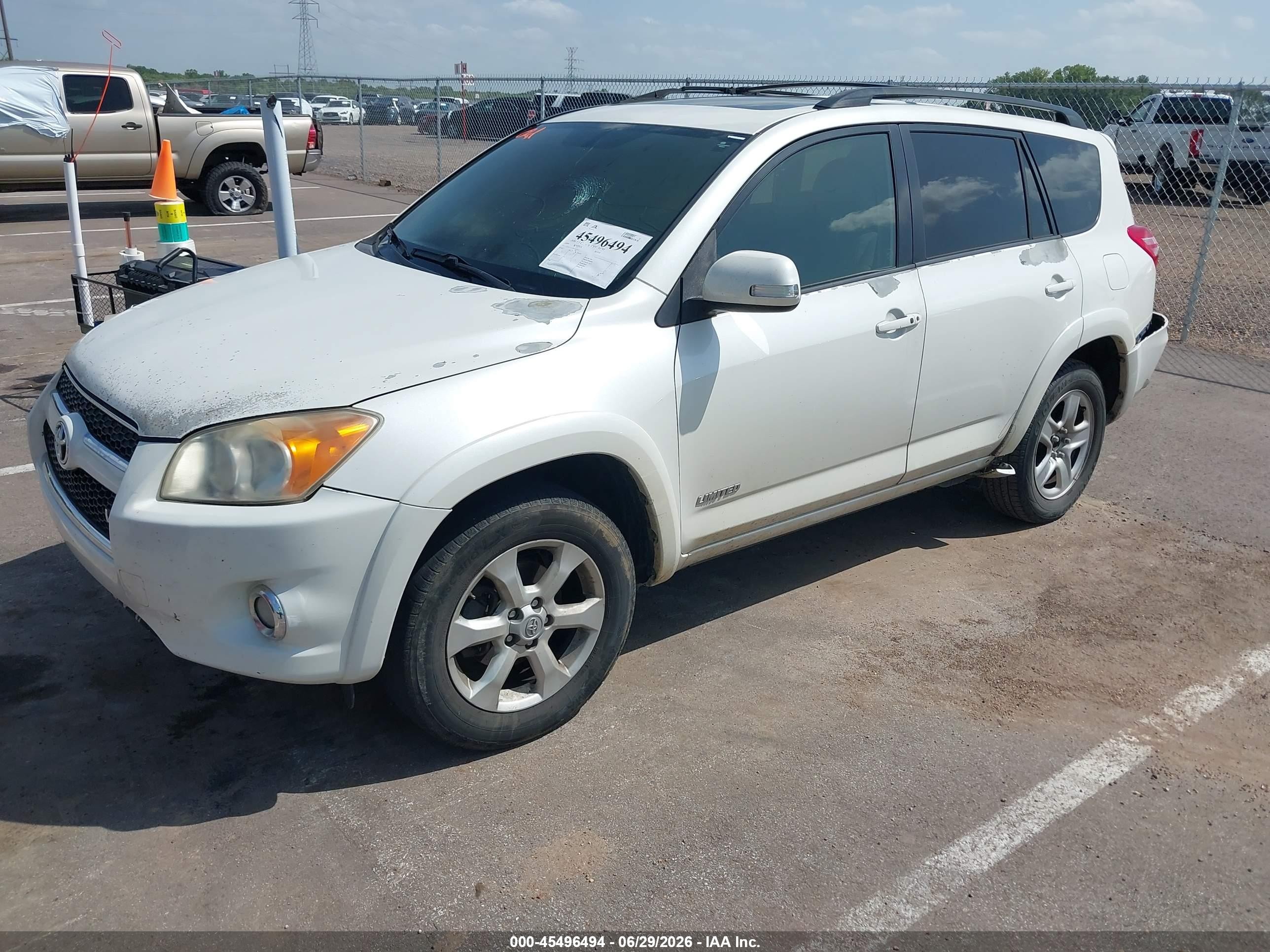 2009 Toyota Rav4 Limited V6 White vin: JTMZK31V695024266