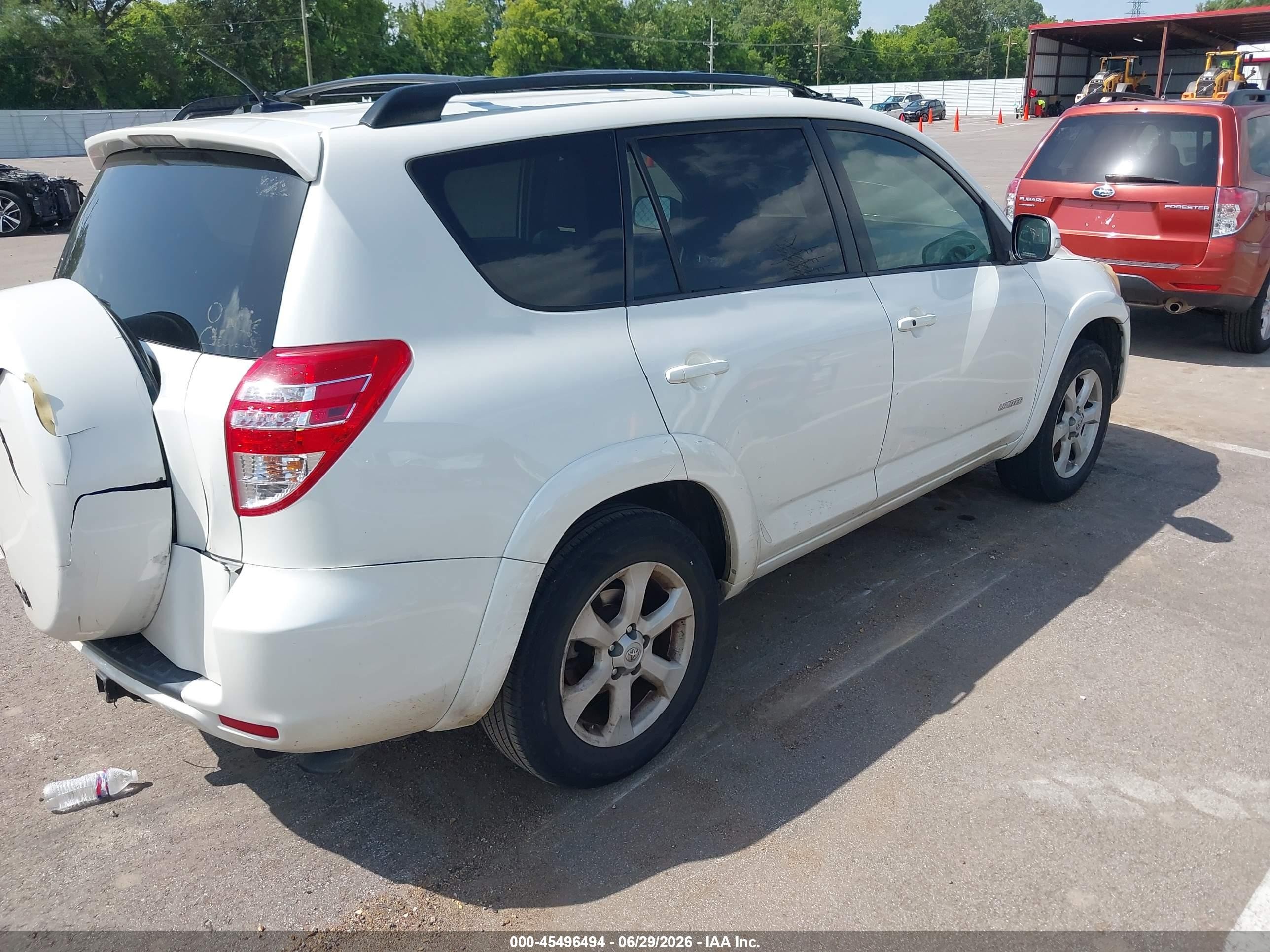 2009 Toyota Rav4 Limited V6 White vin: JTMZK31V695024266