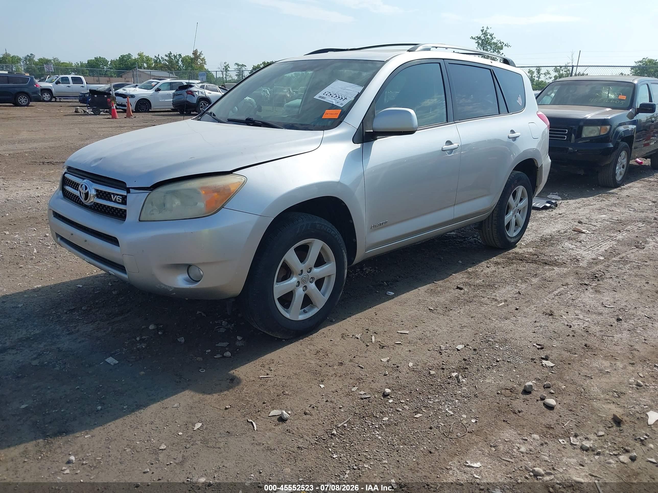 2007 Toyota Rav4 Limited Серебряный vin: JTMZK31V776005393