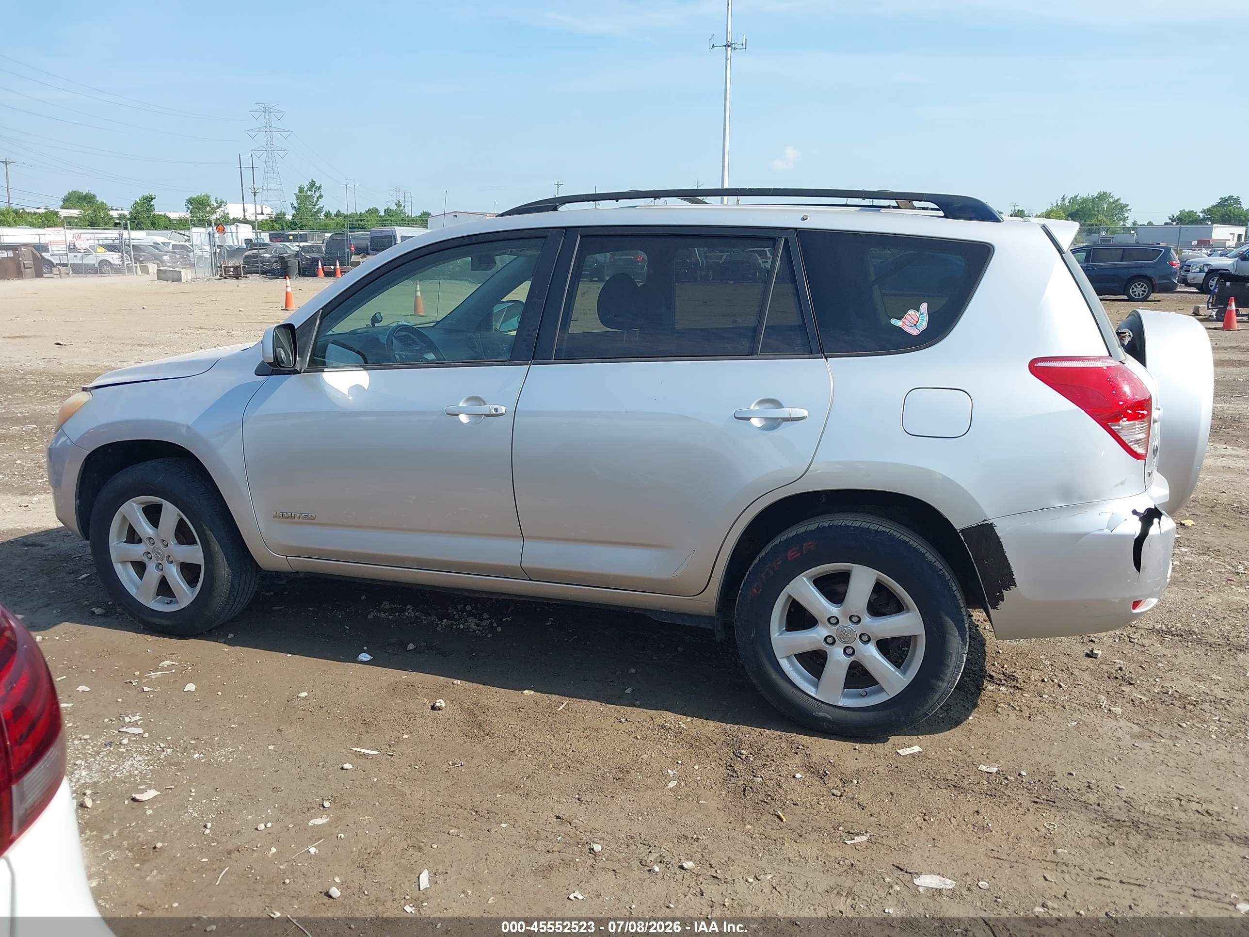 2007 Toyota Rav4 Limited Серебряный vin: JTMZK31V776005393