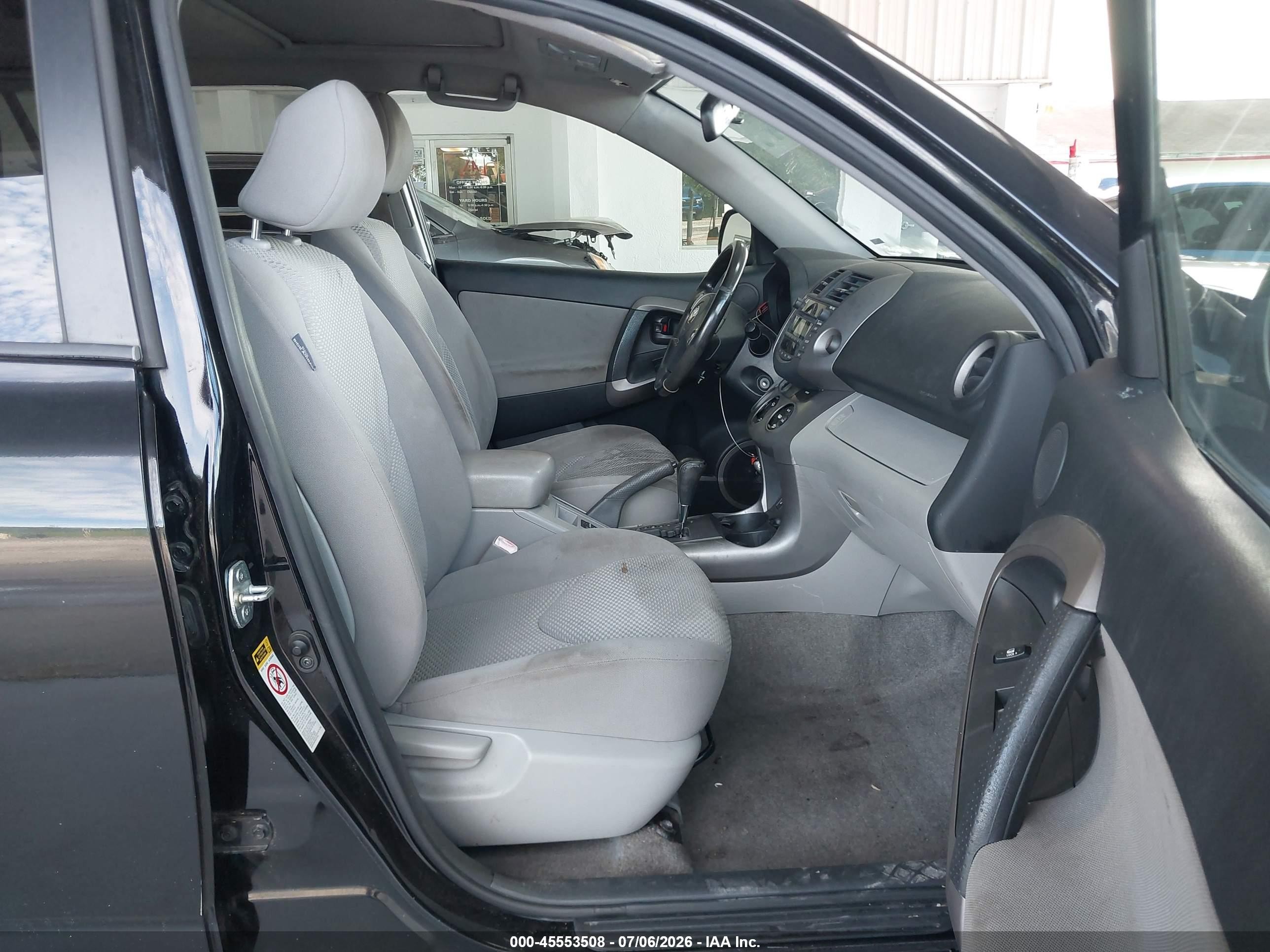 2007 Toyota Rav4 Limited Black vin: JTMZK31V776007371