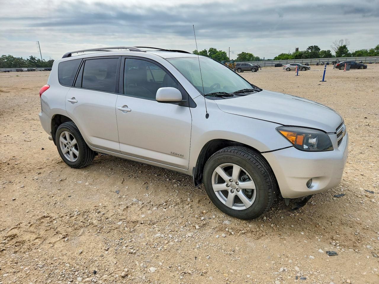 2007 Toyota Rav4 Limited Silver vin: JTMZK31V776007807
