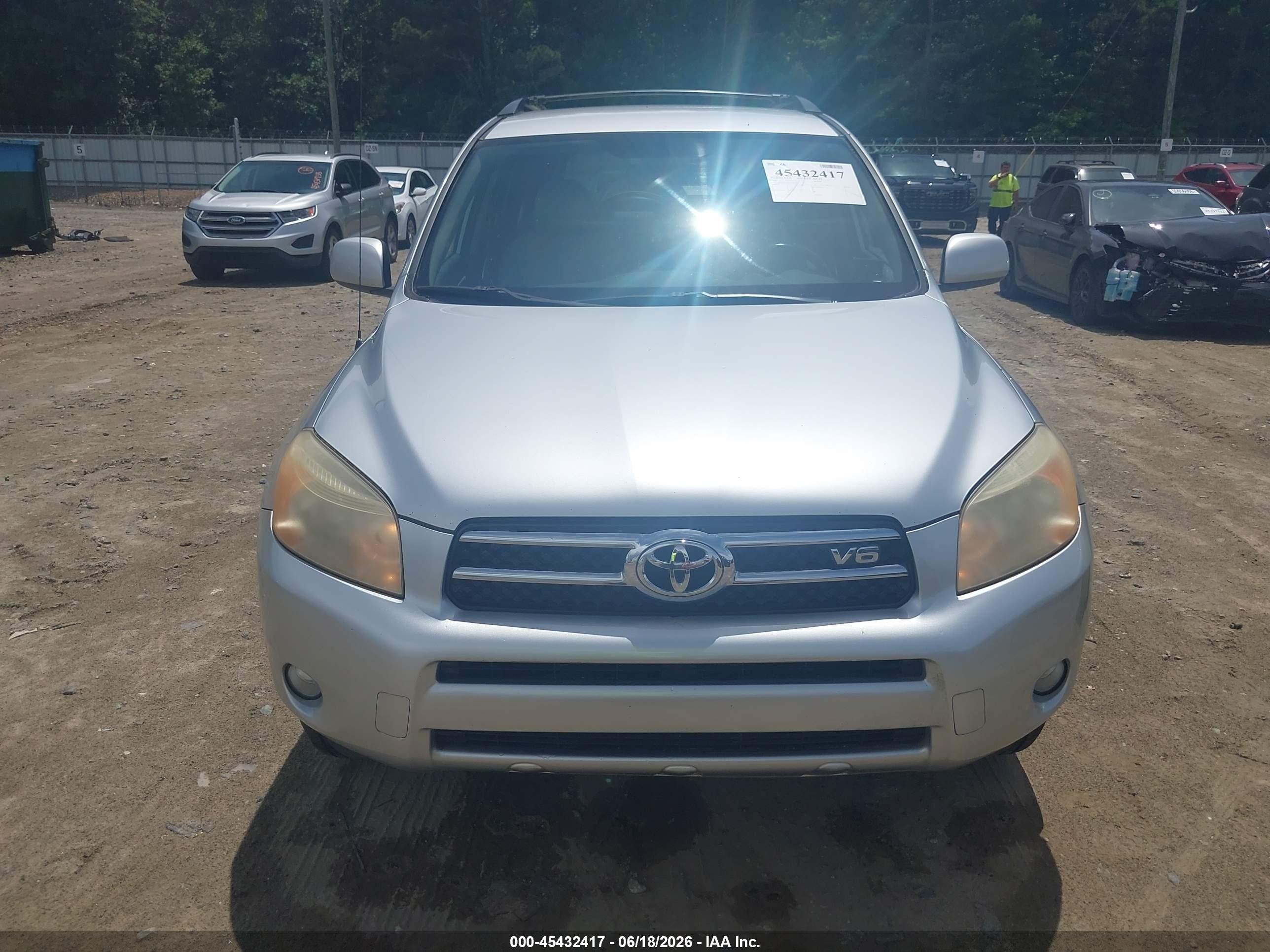 2007 Toyota Rav4 Limited Silver vin: JTMZK31V875006431