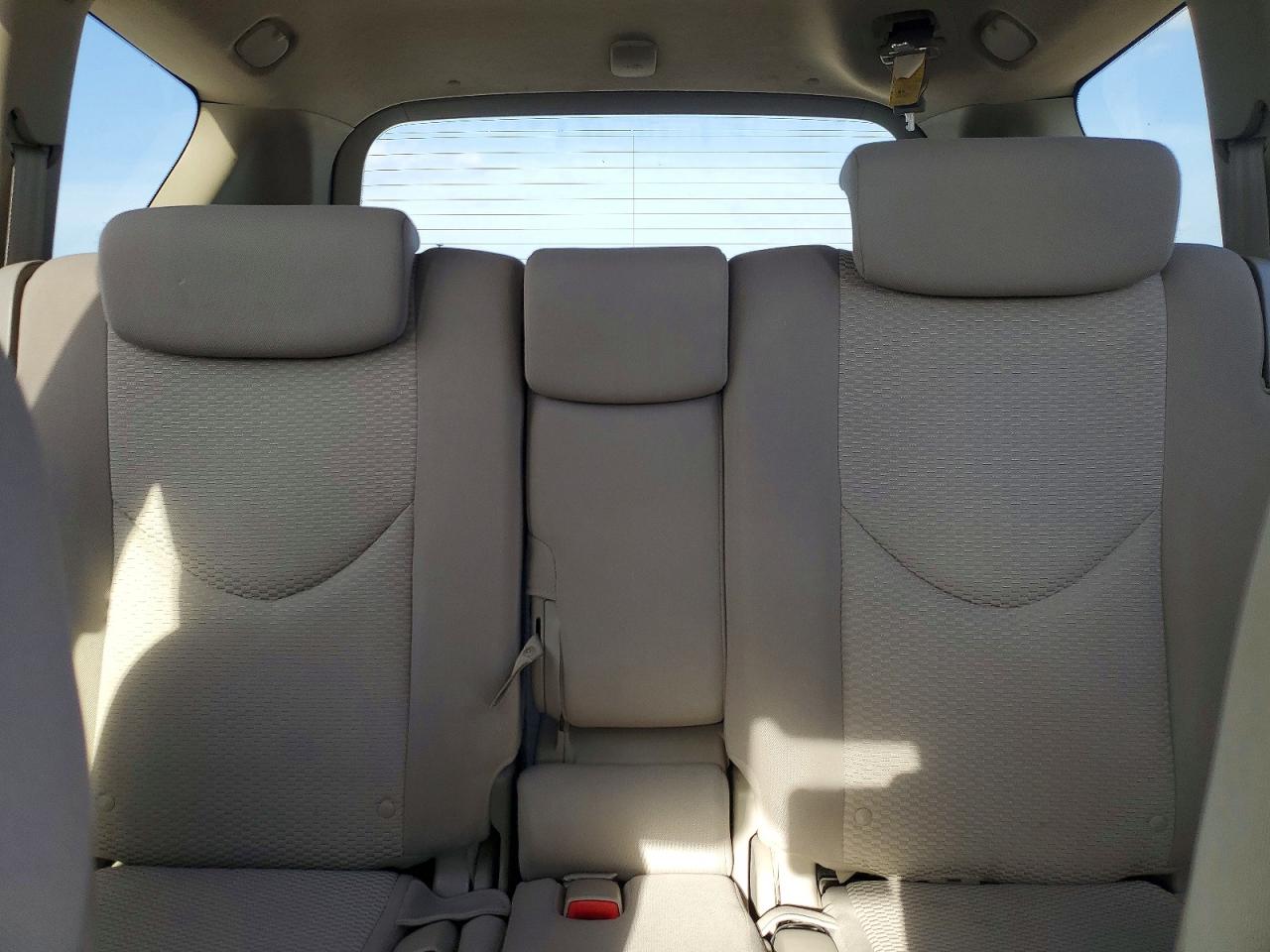 2008 Toyota Rav4 Limited White vin: JTMZK31V885020573
