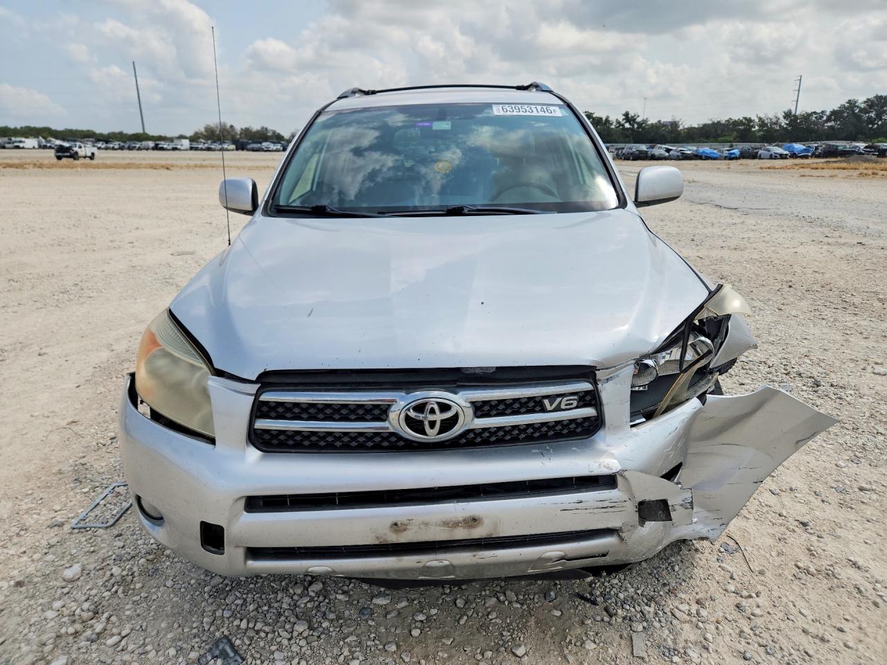 2008 Toyota Rav4 Limited Silver vin: JTMZK31V886013973