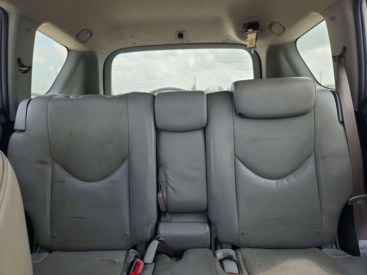 2008 Toyota Rav4 Limited Silver vin: JTMZK31V886013973