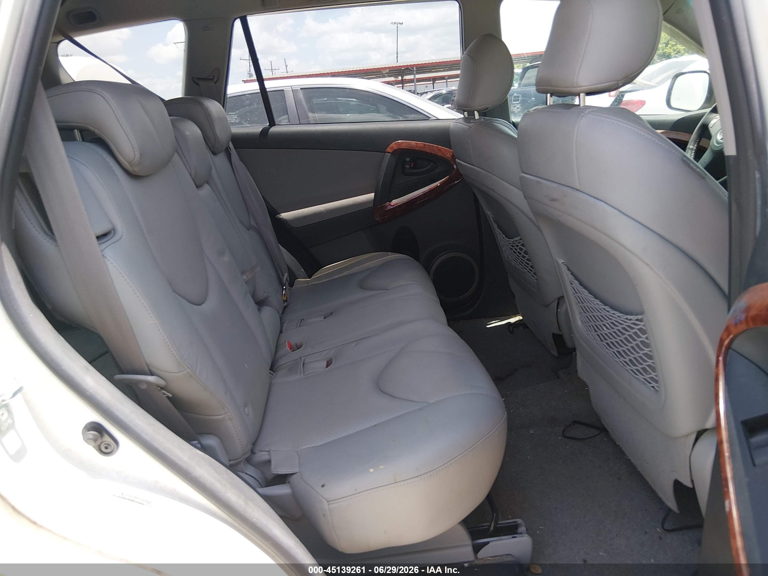 2008 Toyota Rav4 Limited V6 Белый vin: JTMZK31VX85020736
